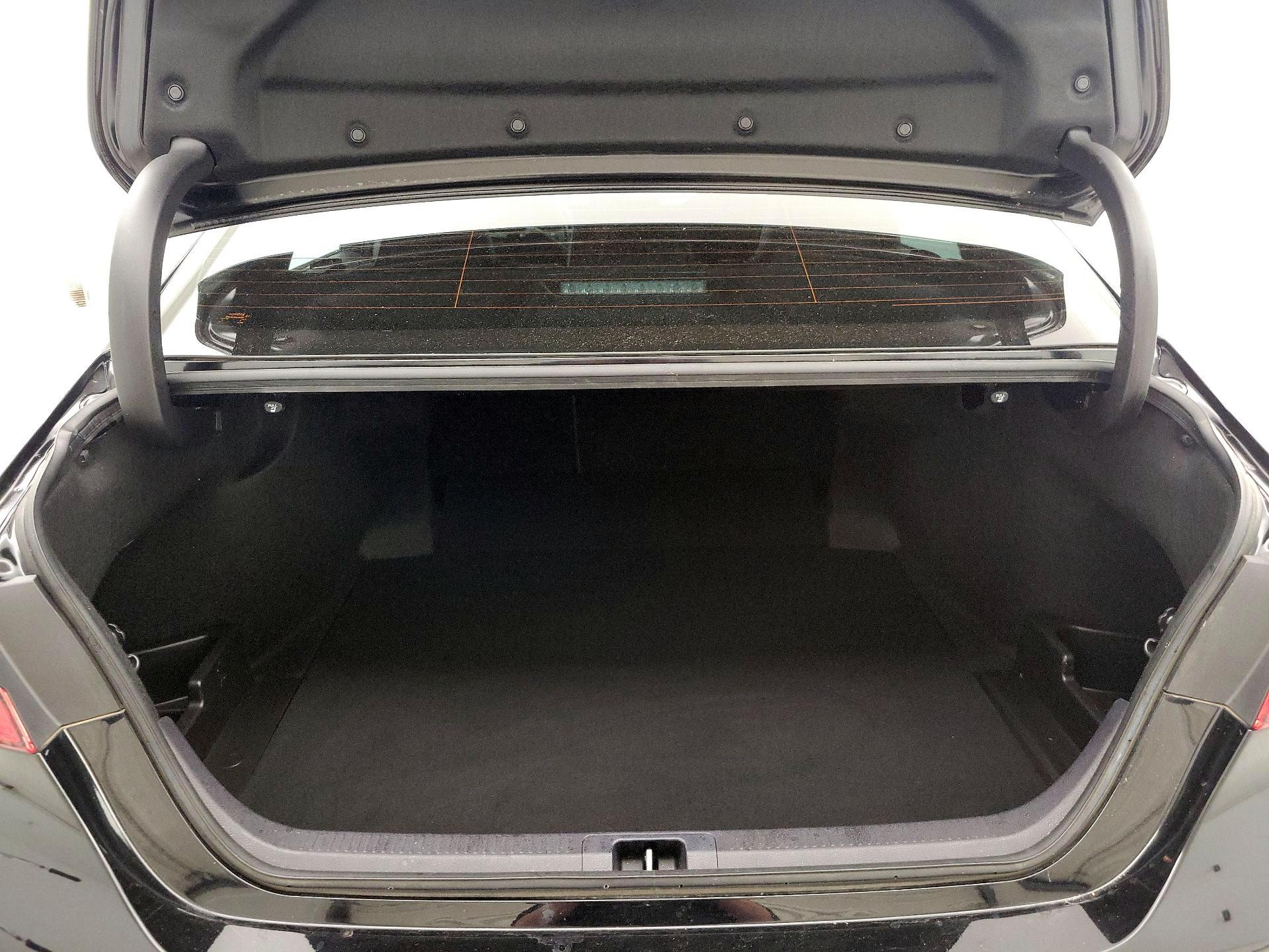 Thumbnail: 2024 Toyota Camry - 20