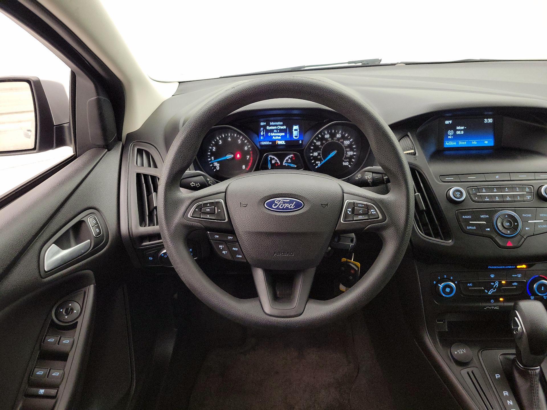 Thumbnail: 2018 Ford Focus - 10