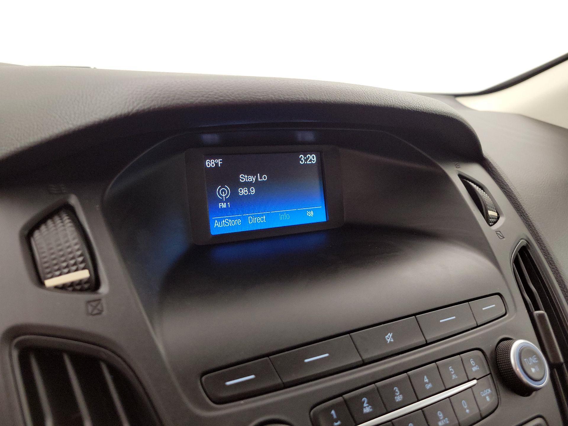 Thumbnail: 2018 Ford Focus - 15