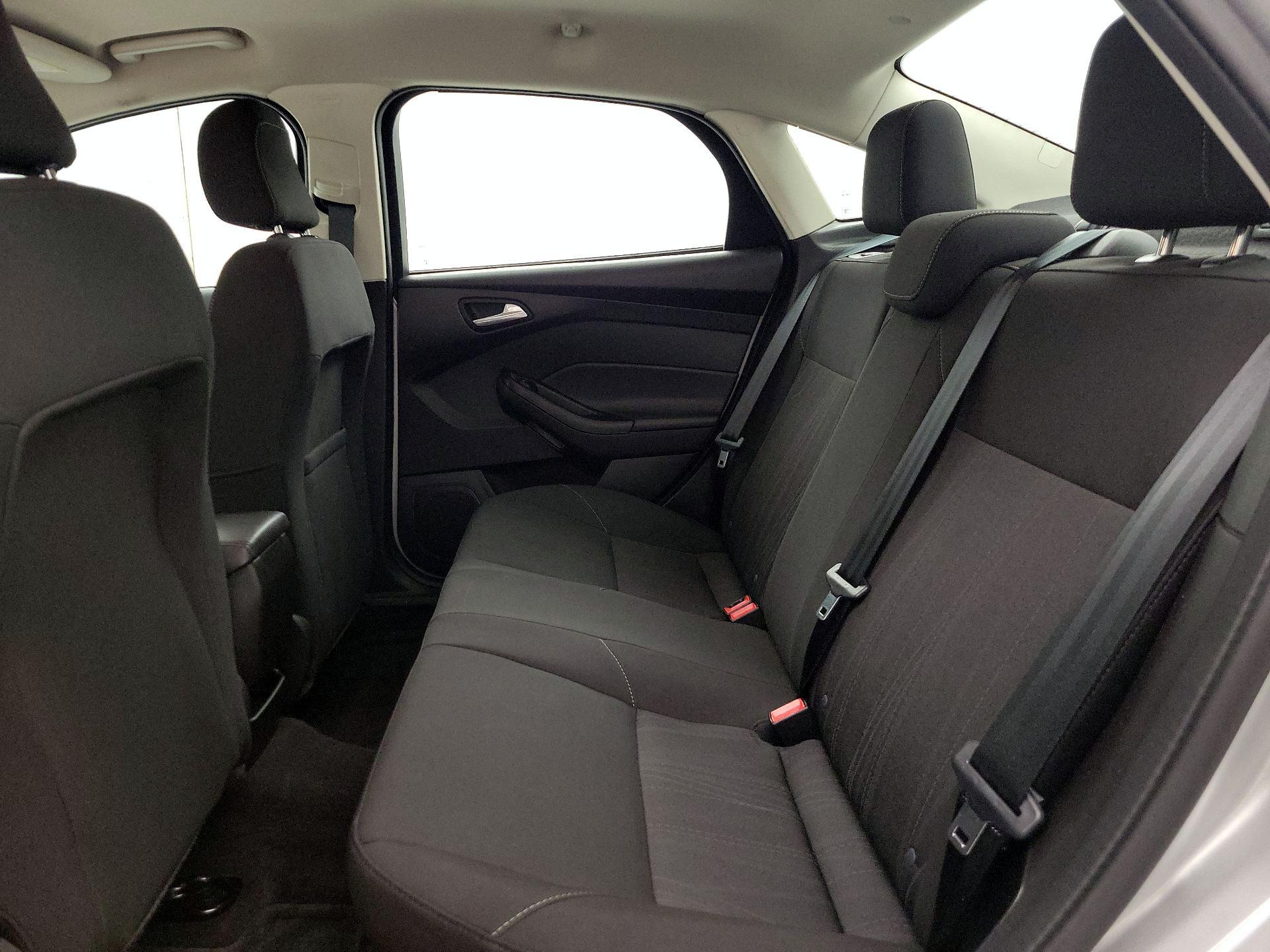 Thumbnail: 2018 Ford Focus - 19