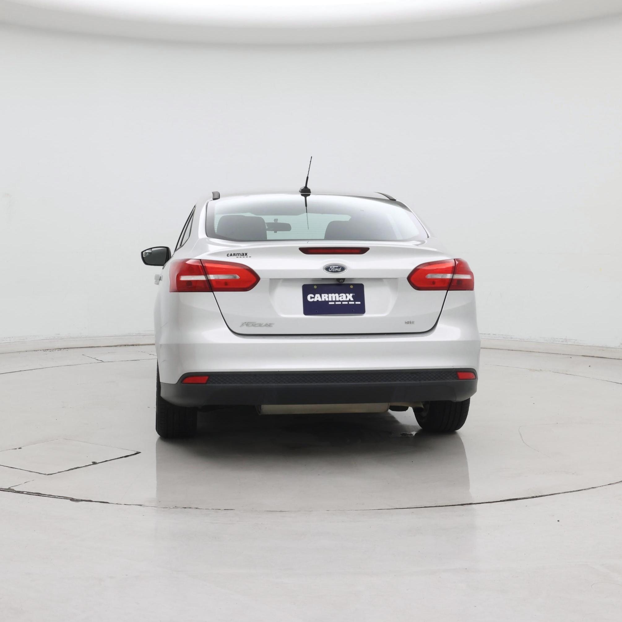 Thumbnail: 2018 Ford Focus - 6