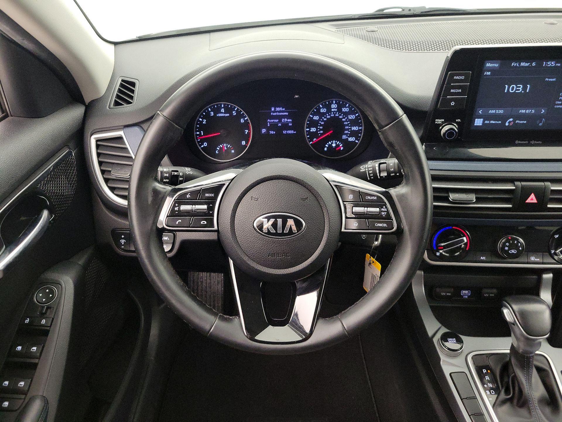 Thumbnail: 2021 Kia Seltos - 10