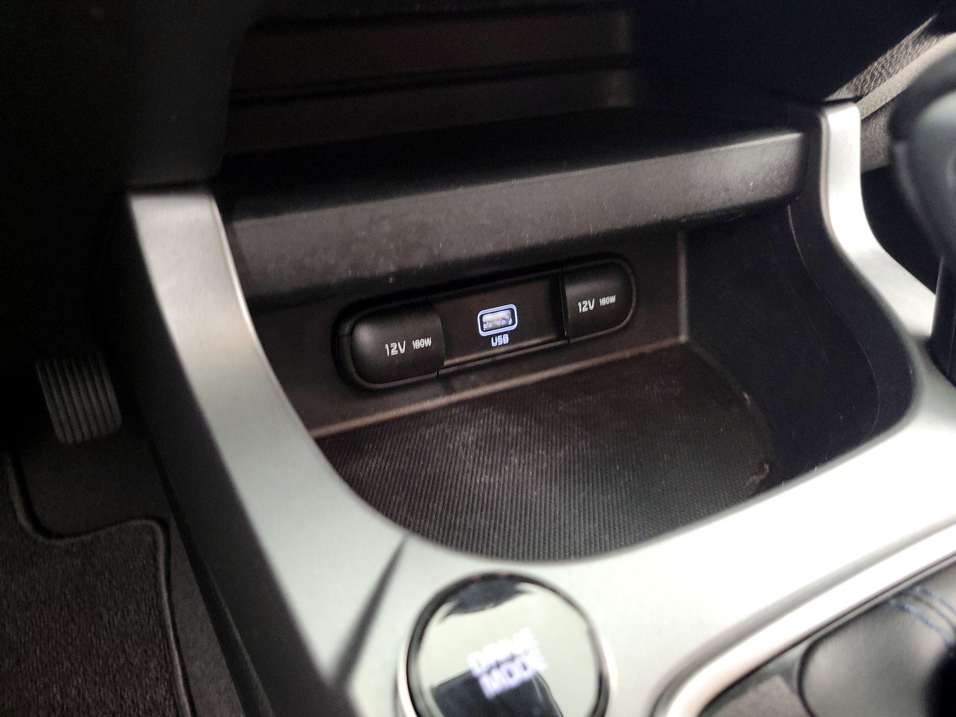 Thumbnail: 2021 Kia Seltos - 18