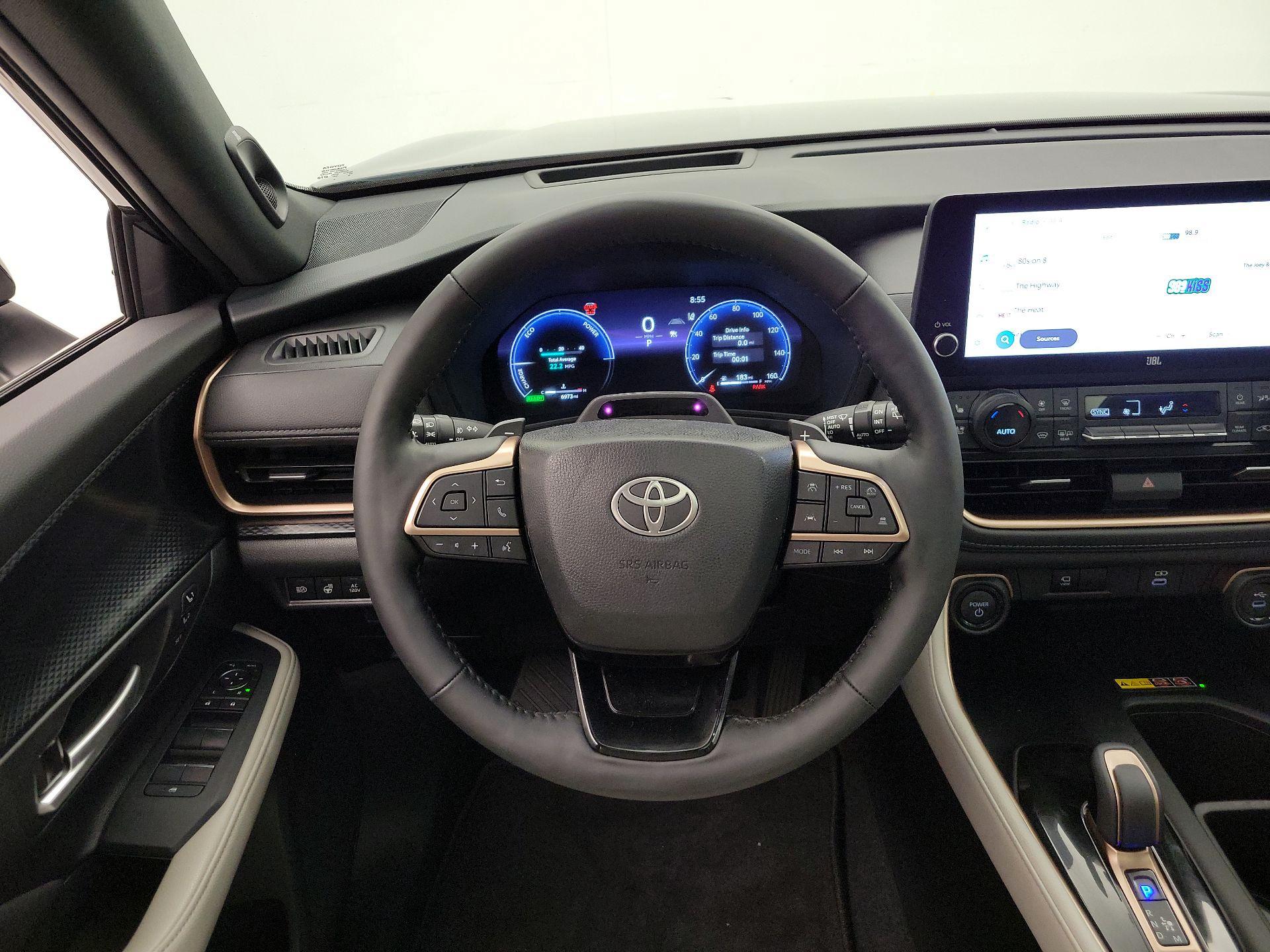 Thumbnail: 2025 Toyota Highlander - 10