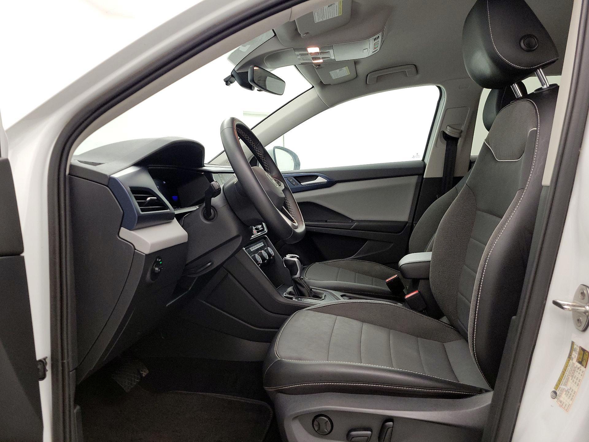 Thumbnail: 2023 Volkswagen Taos - 11