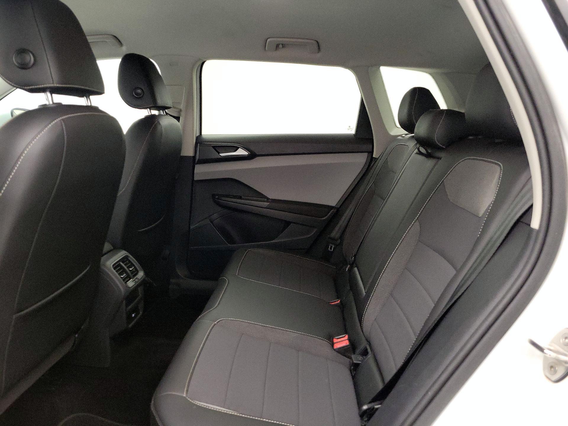 Thumbnail: 2023 Volkswagen Taos - 19