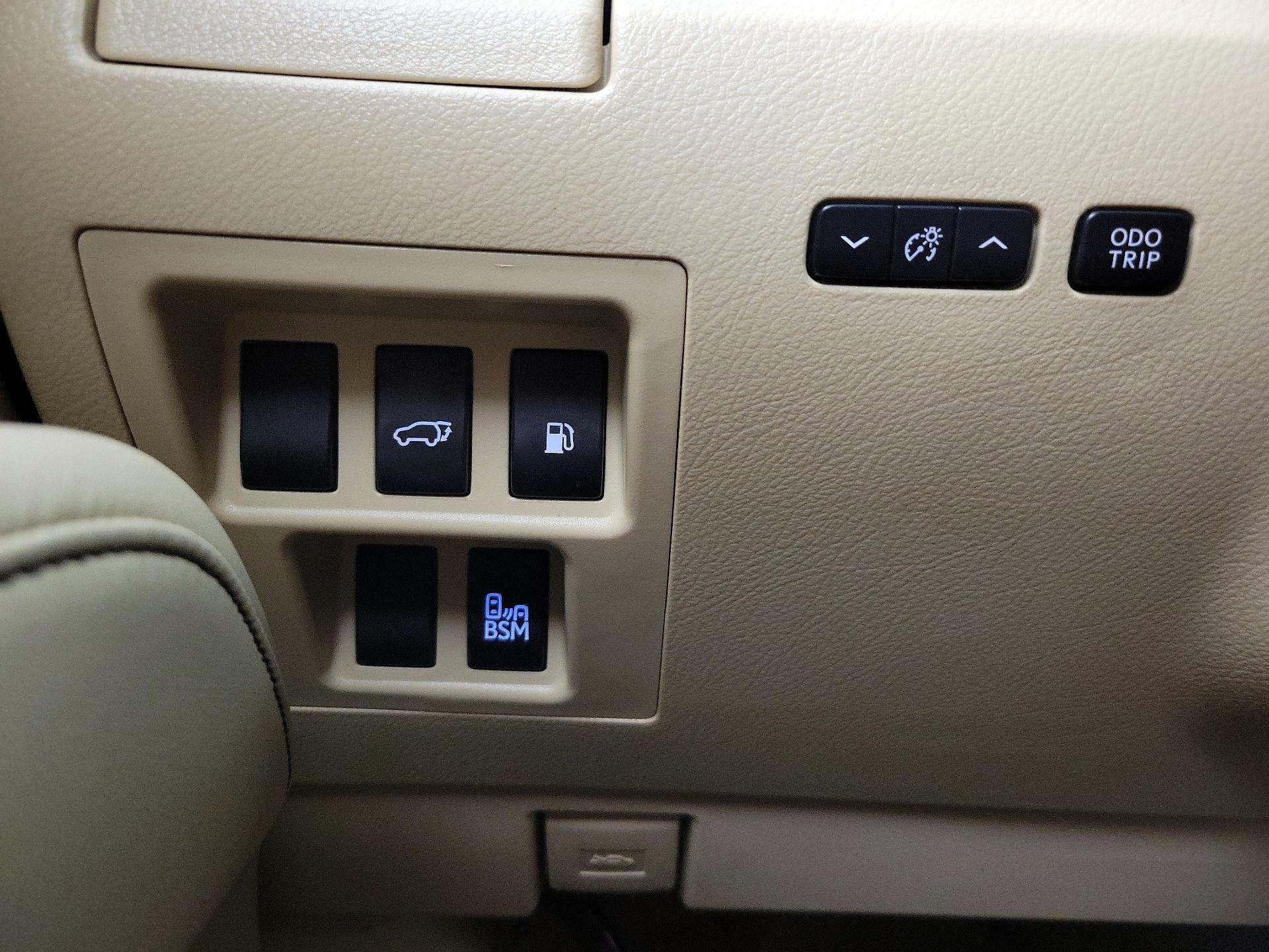 Thumbnail: 2015 Lexus RX - 13