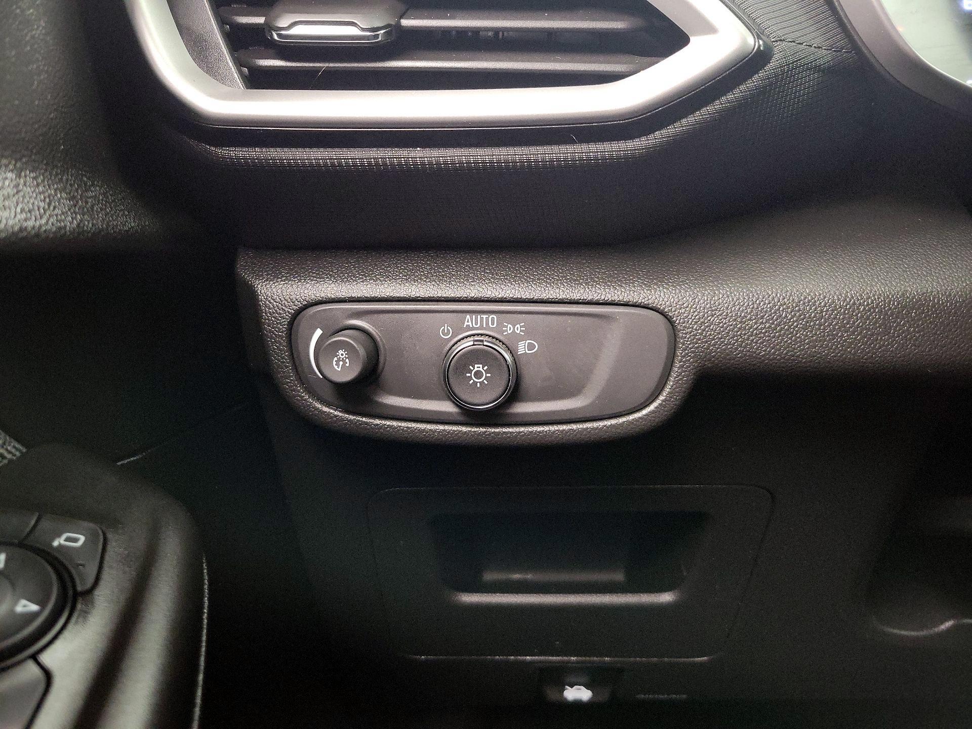 Thumbnail: 2023 Chevrolet TrailBlazer - 13