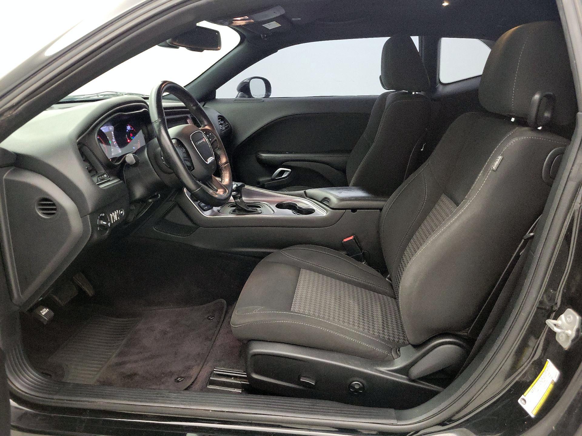 Thumbnail: 2018 Dodge Challenger - 11