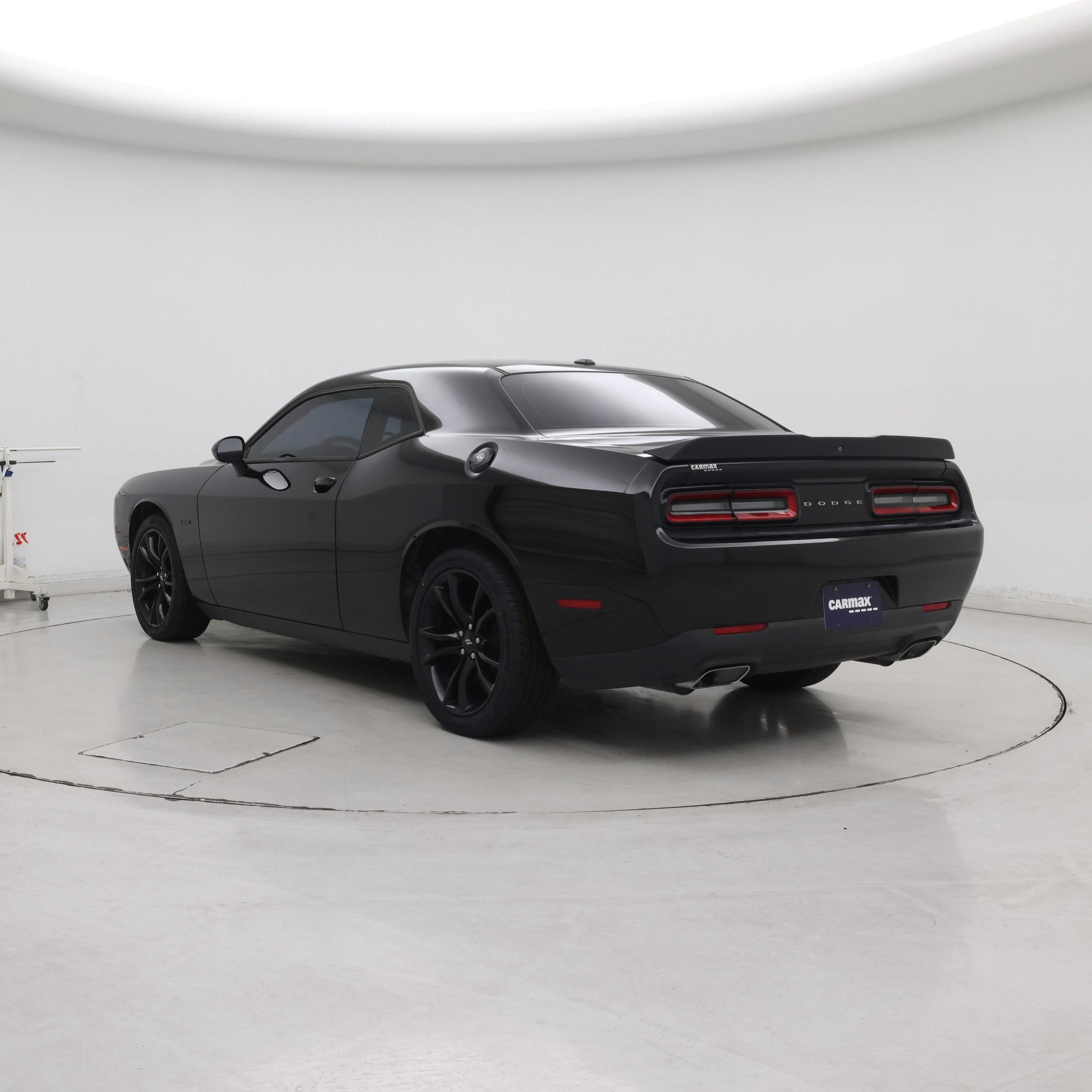 Thumbnail: 2018 Dodge Challenger - 2
