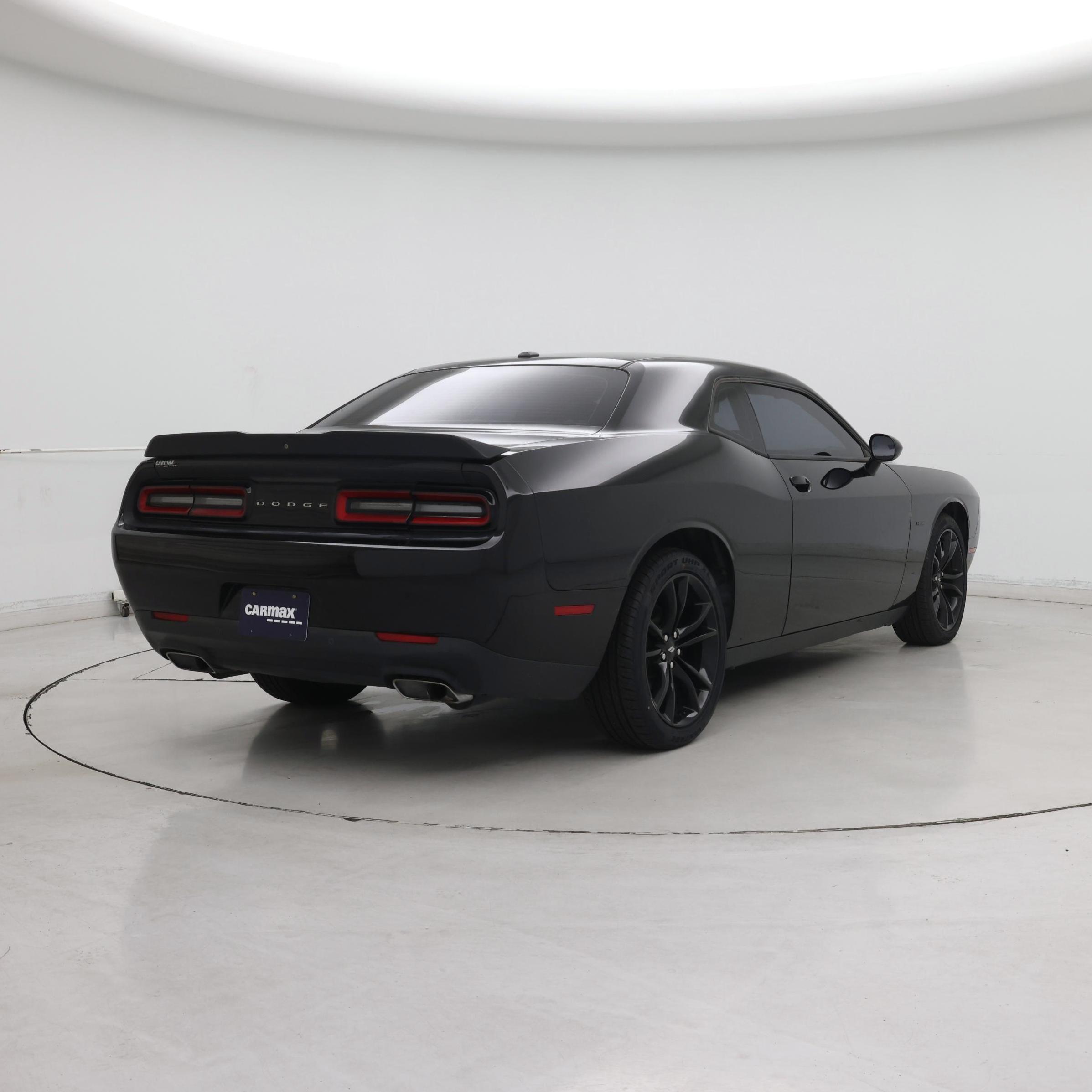 Thumbnail: 2018 Dodge Challenger - 8