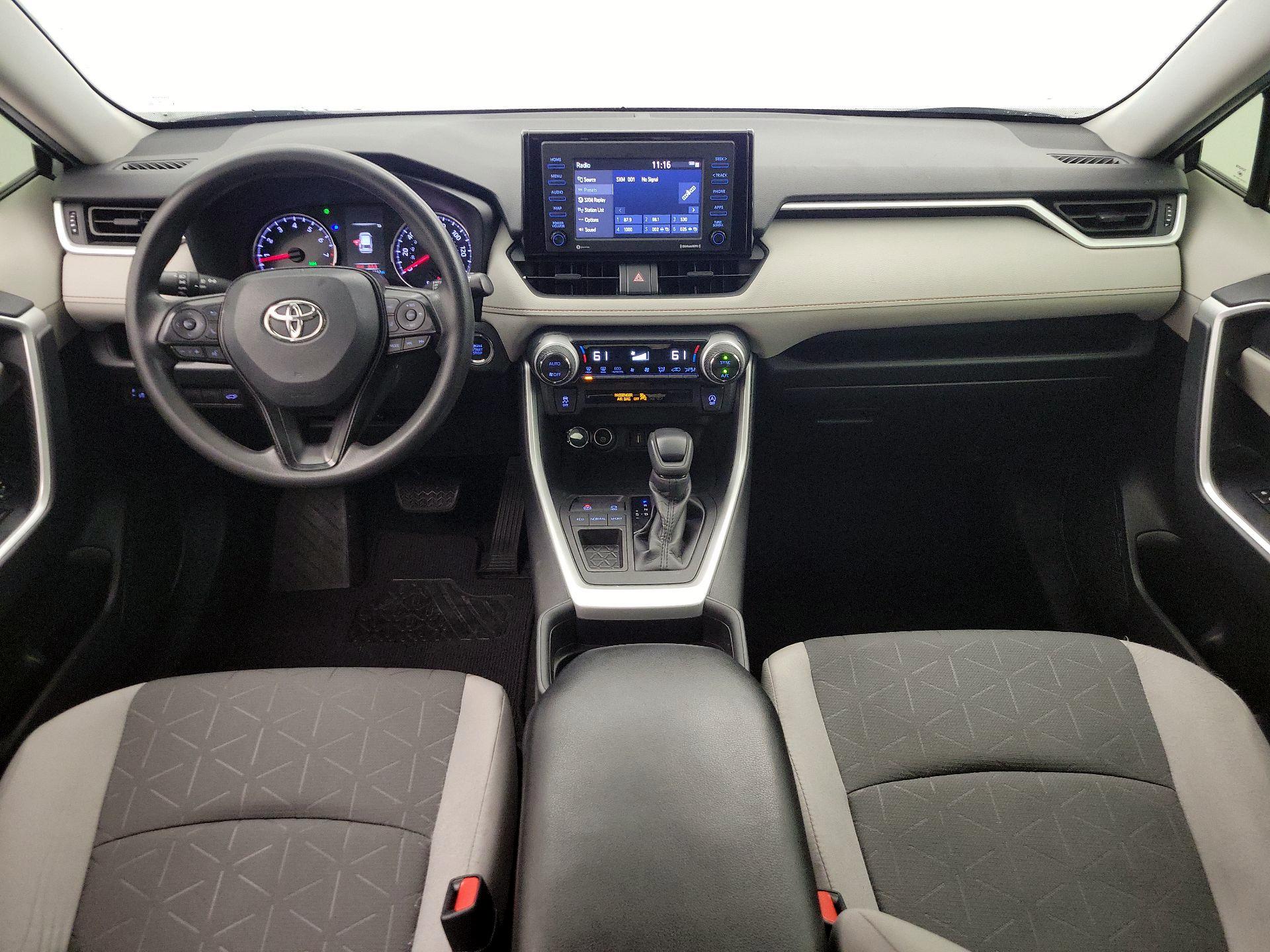 Thumbnail: 2020 Toyota RAV4 - 9