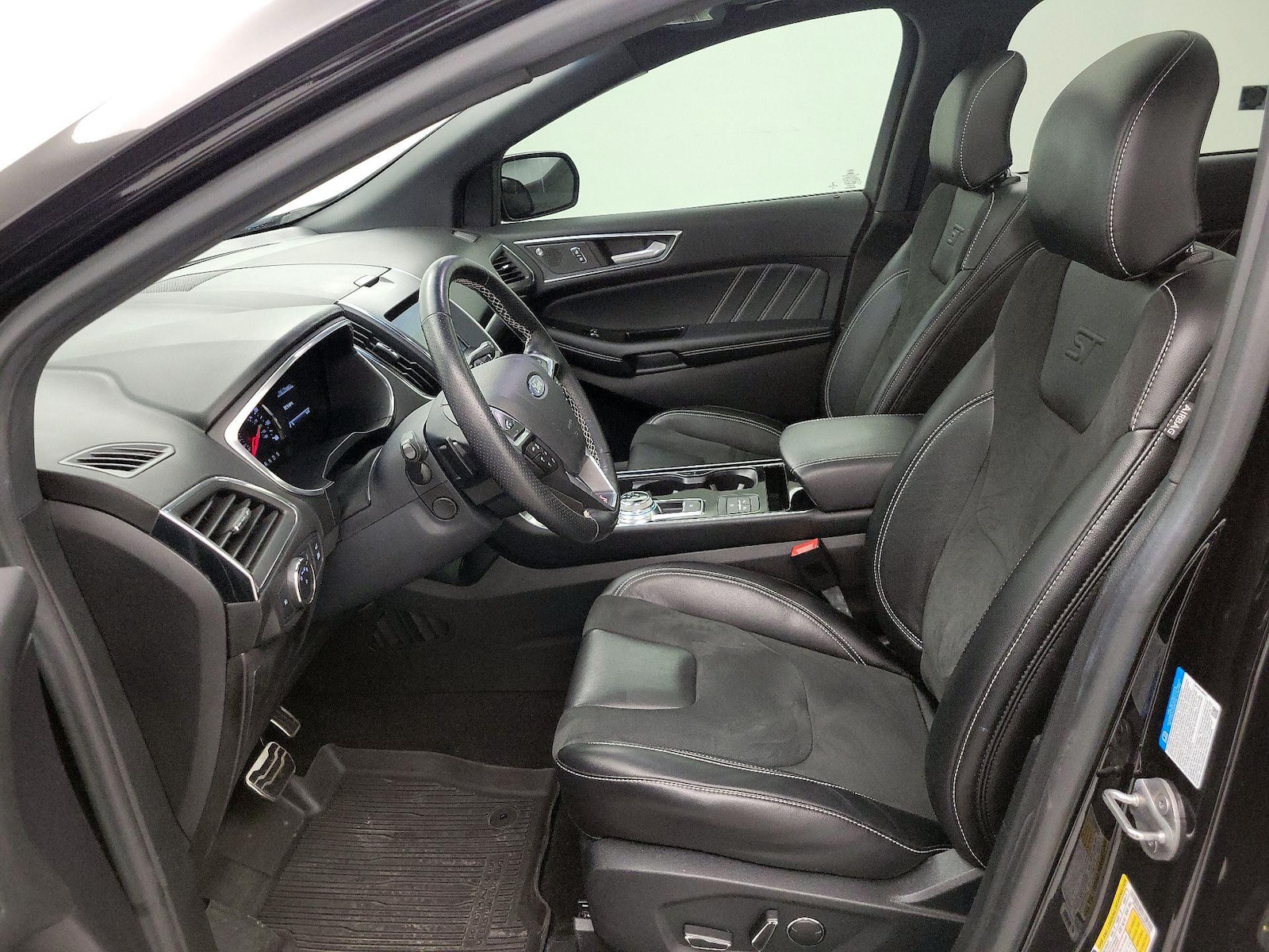 2019 Ford Edge ST - Photo 12