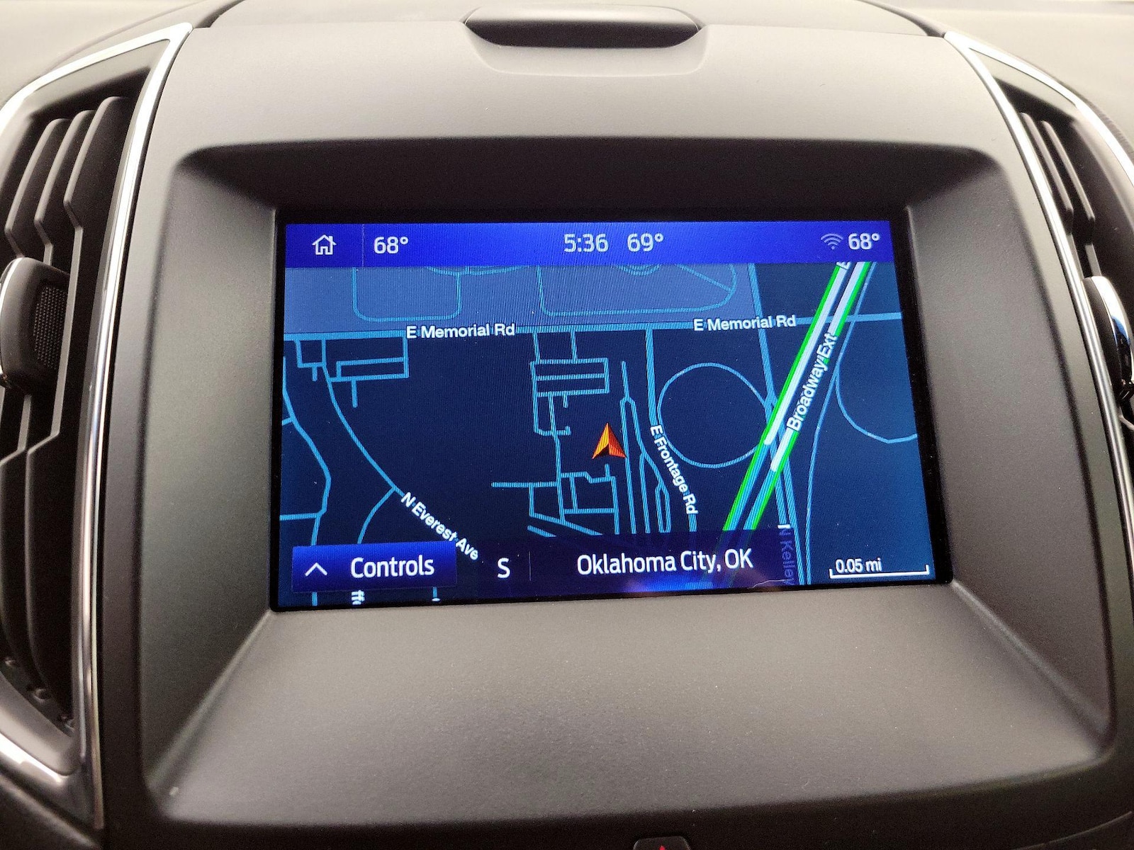 2019 Ford Edge ST - Photo 15