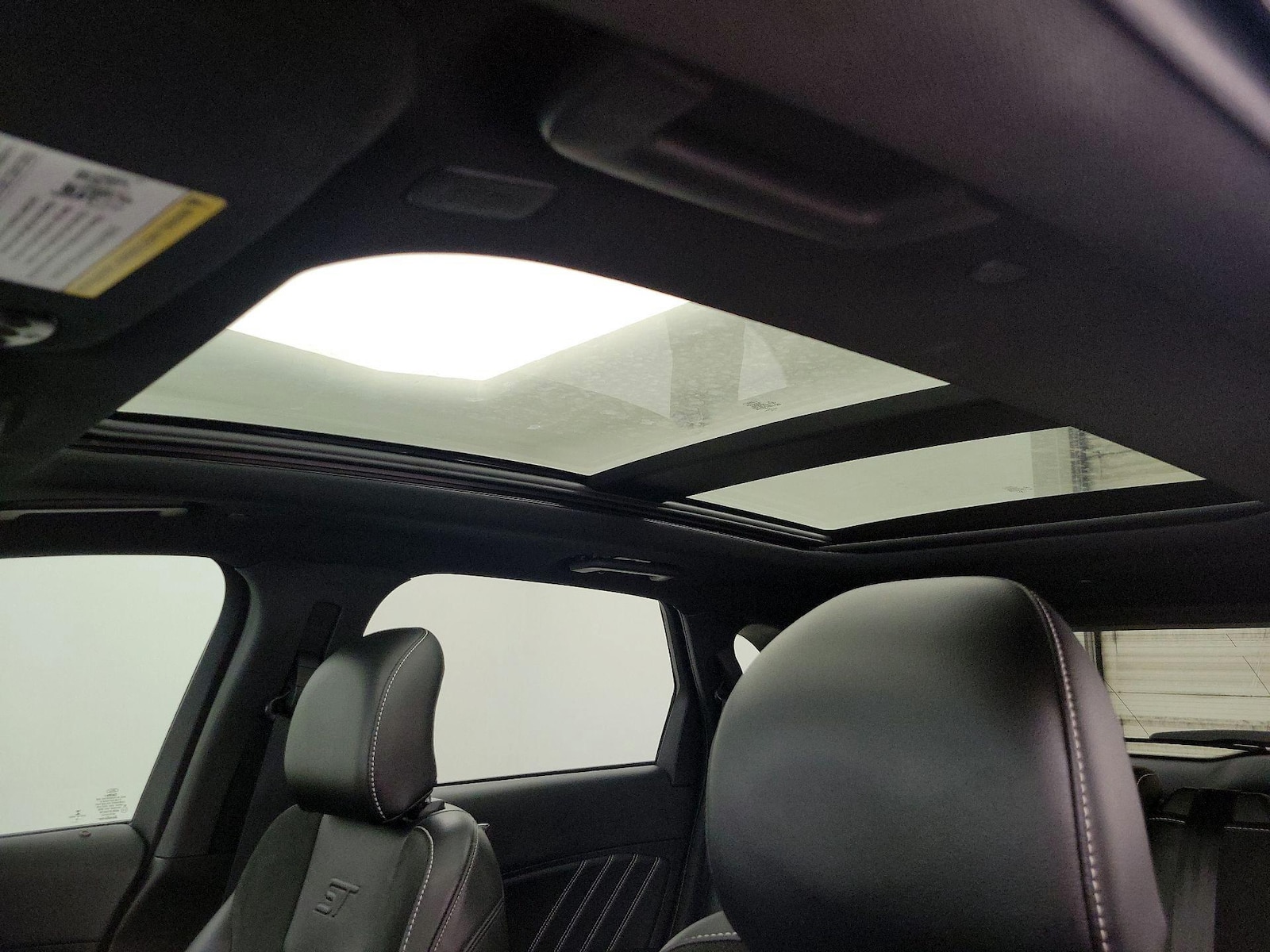 2019 Ford Edge ST - Photo 21