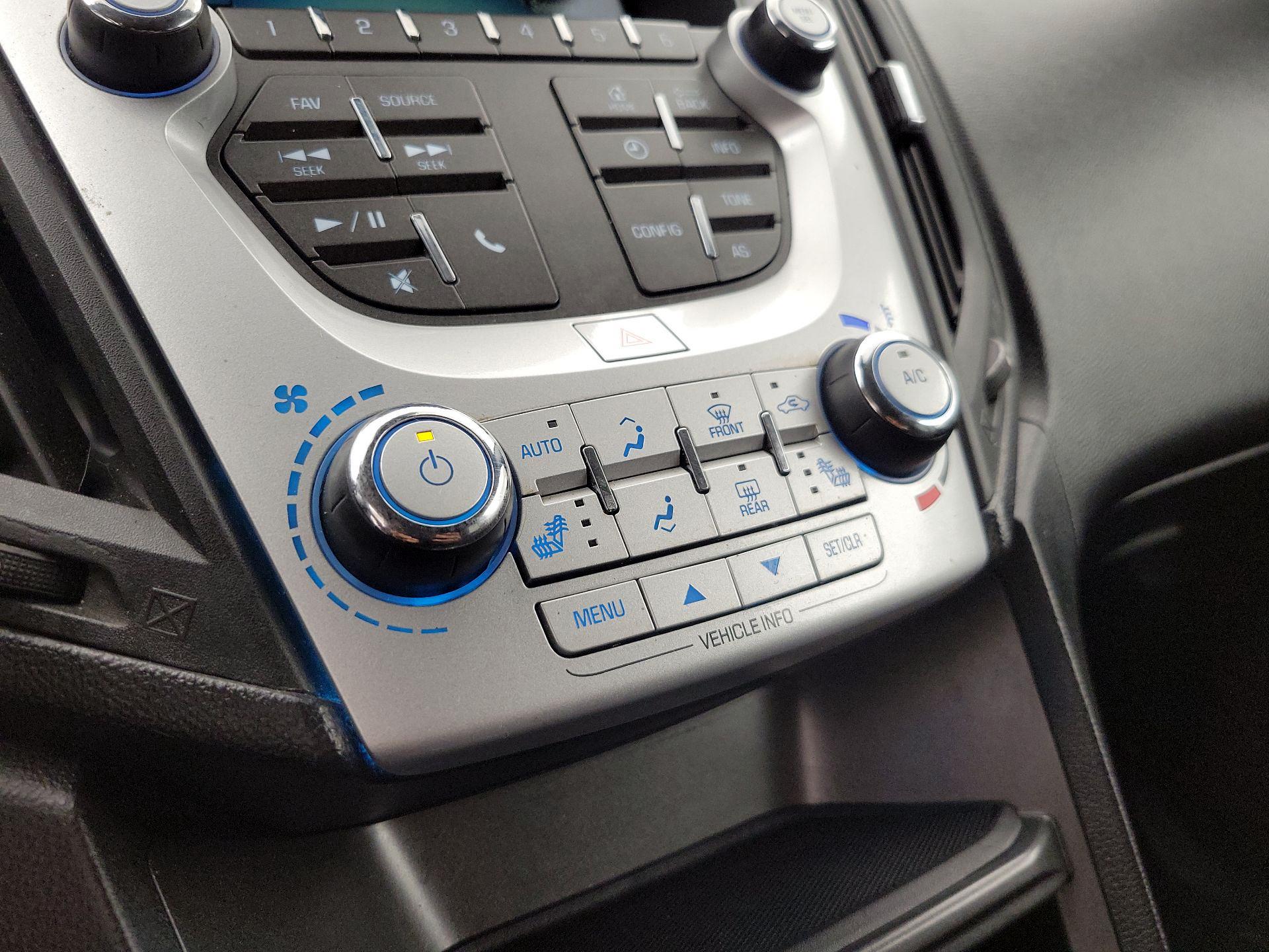 Thumbnail: 2016 Chevrolet Equinox - 15