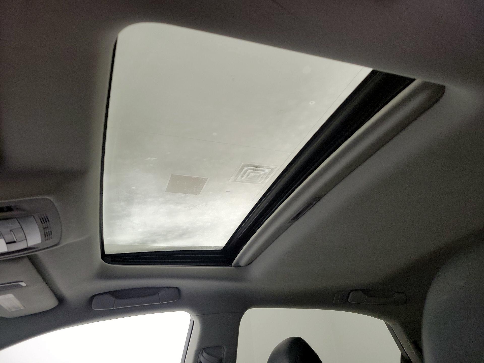 Thumbnail: 2015 Lexus RX - 20