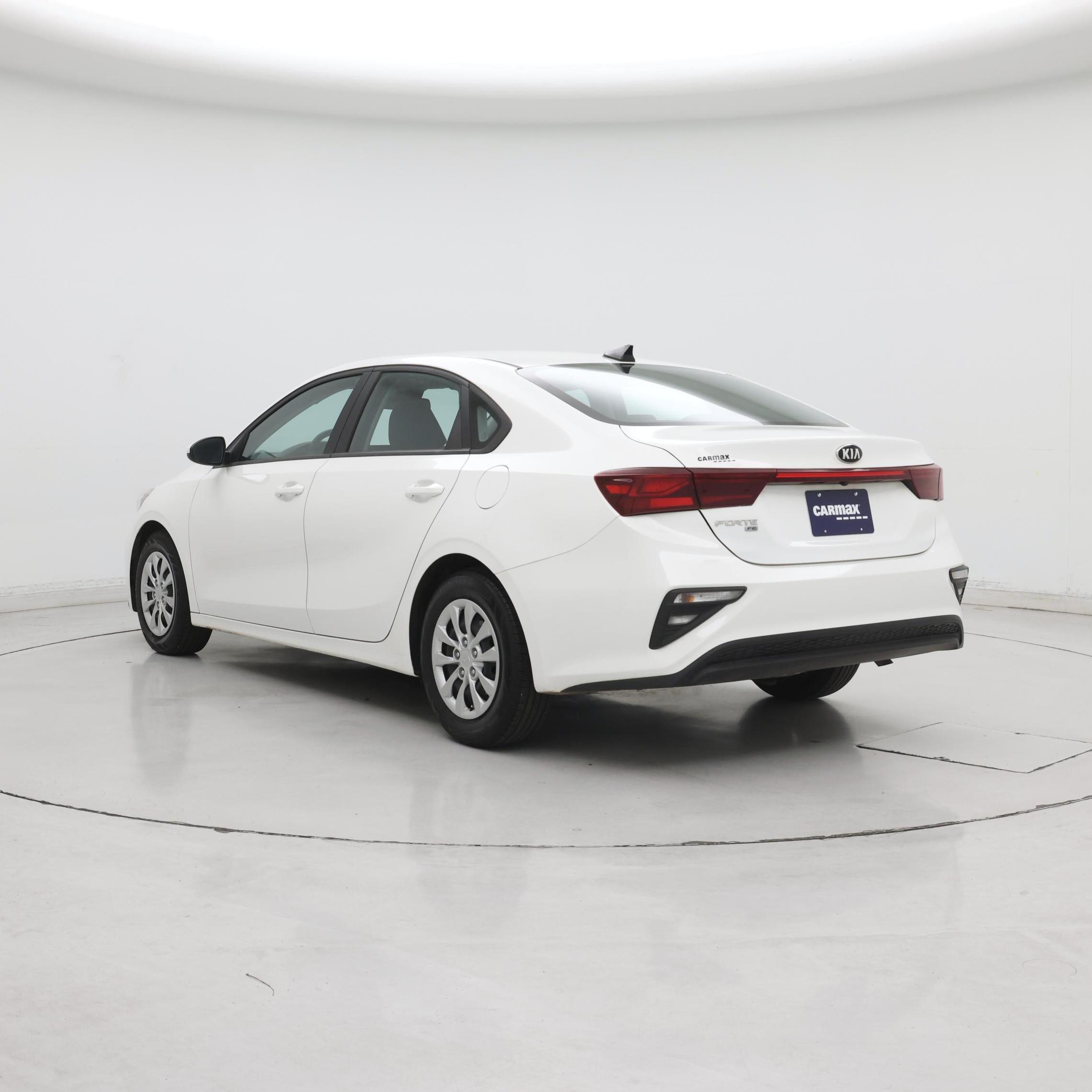 Thumbnail: 2021 Kia Forte - 2