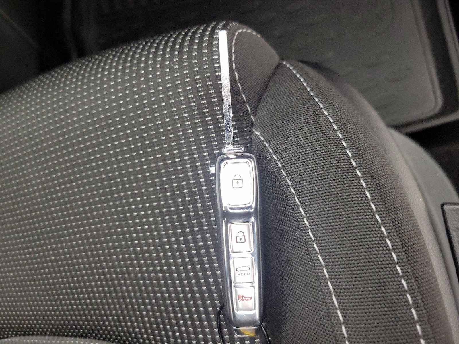 2021 Kia Forte FE - Photo 23