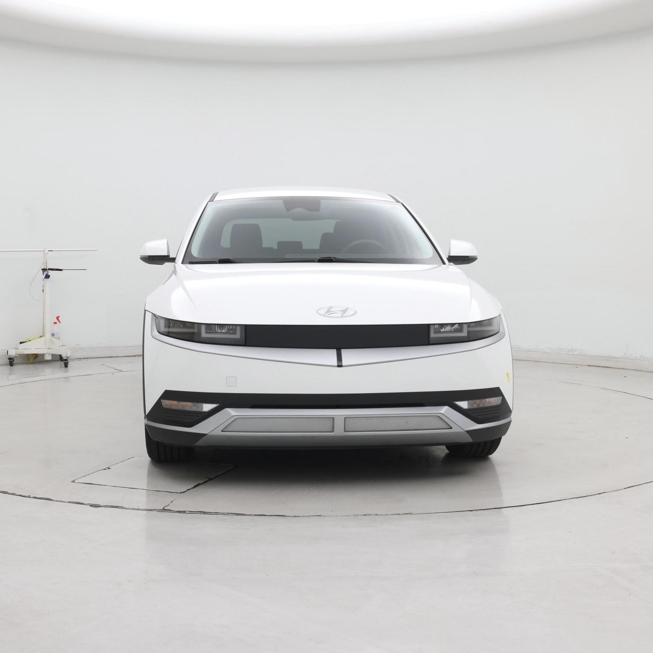 Thumbnail: 2022 Hyundai Ioniq 5 - 5