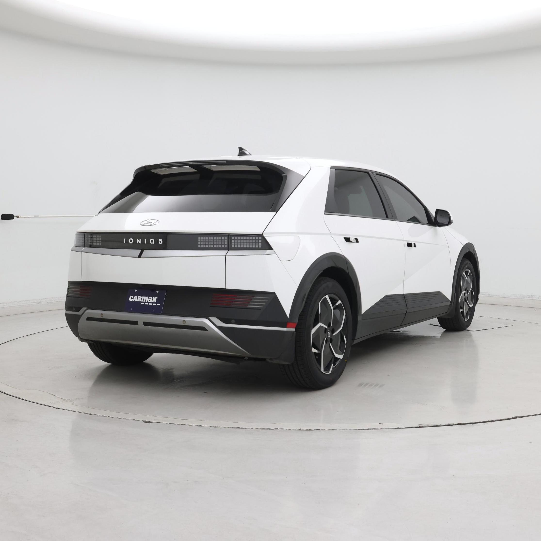 Thumbnail: 2022 Hyundai Ioniq 5 - 8