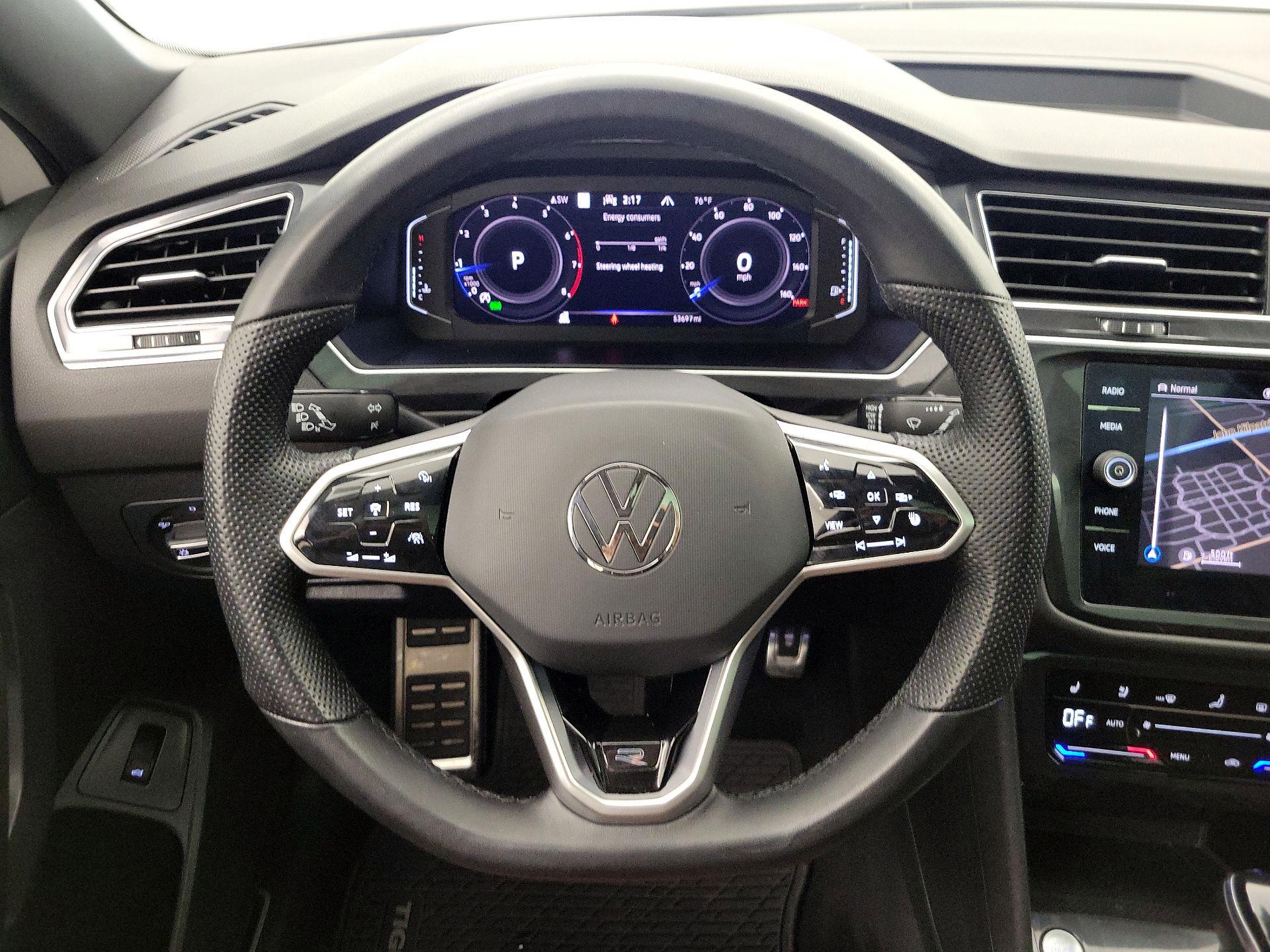 Thumbnail: 2022 Volkswagen Tiguan - 10