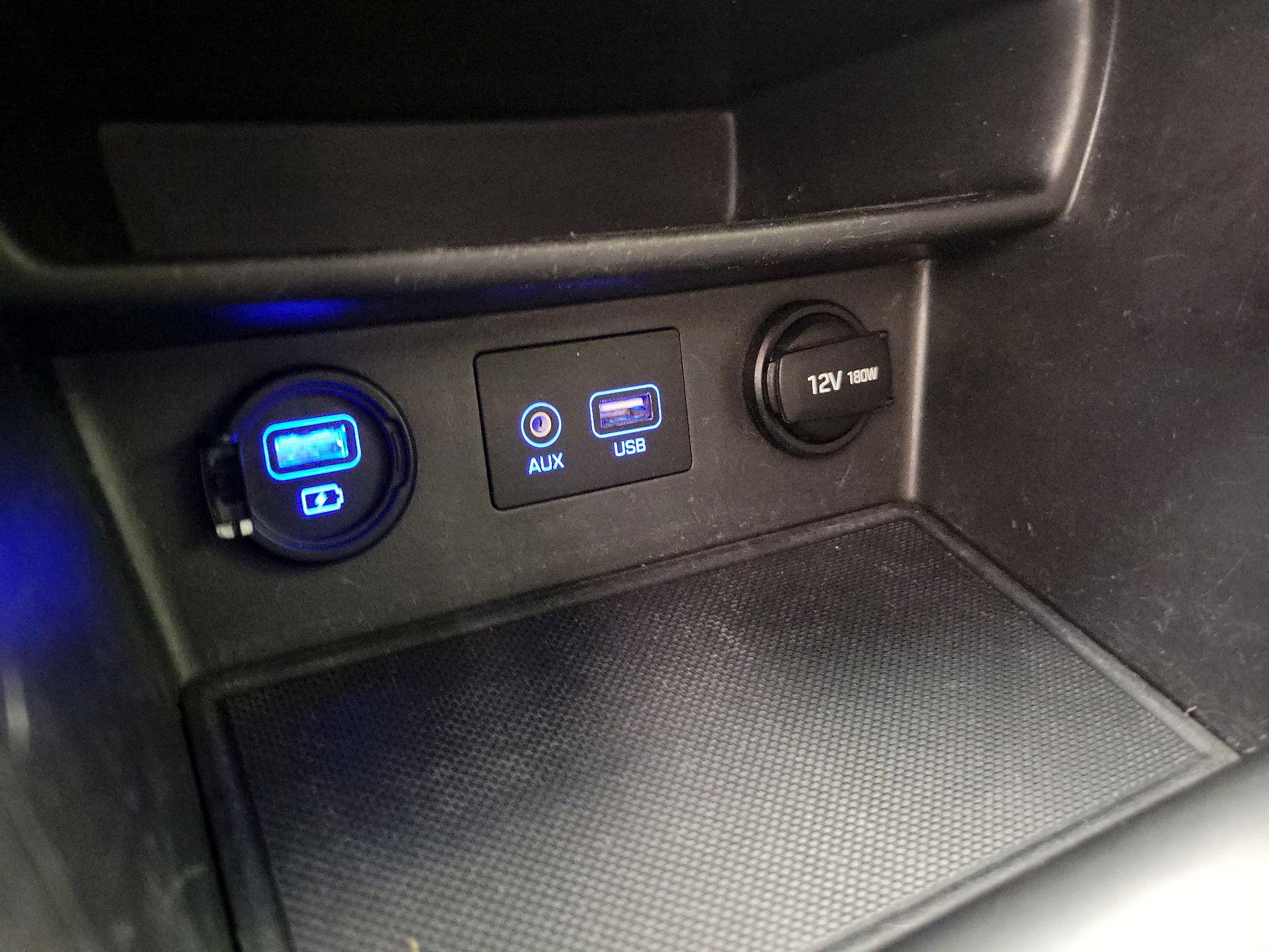 Thumbnail: 2021 Hyundai Kona - 18