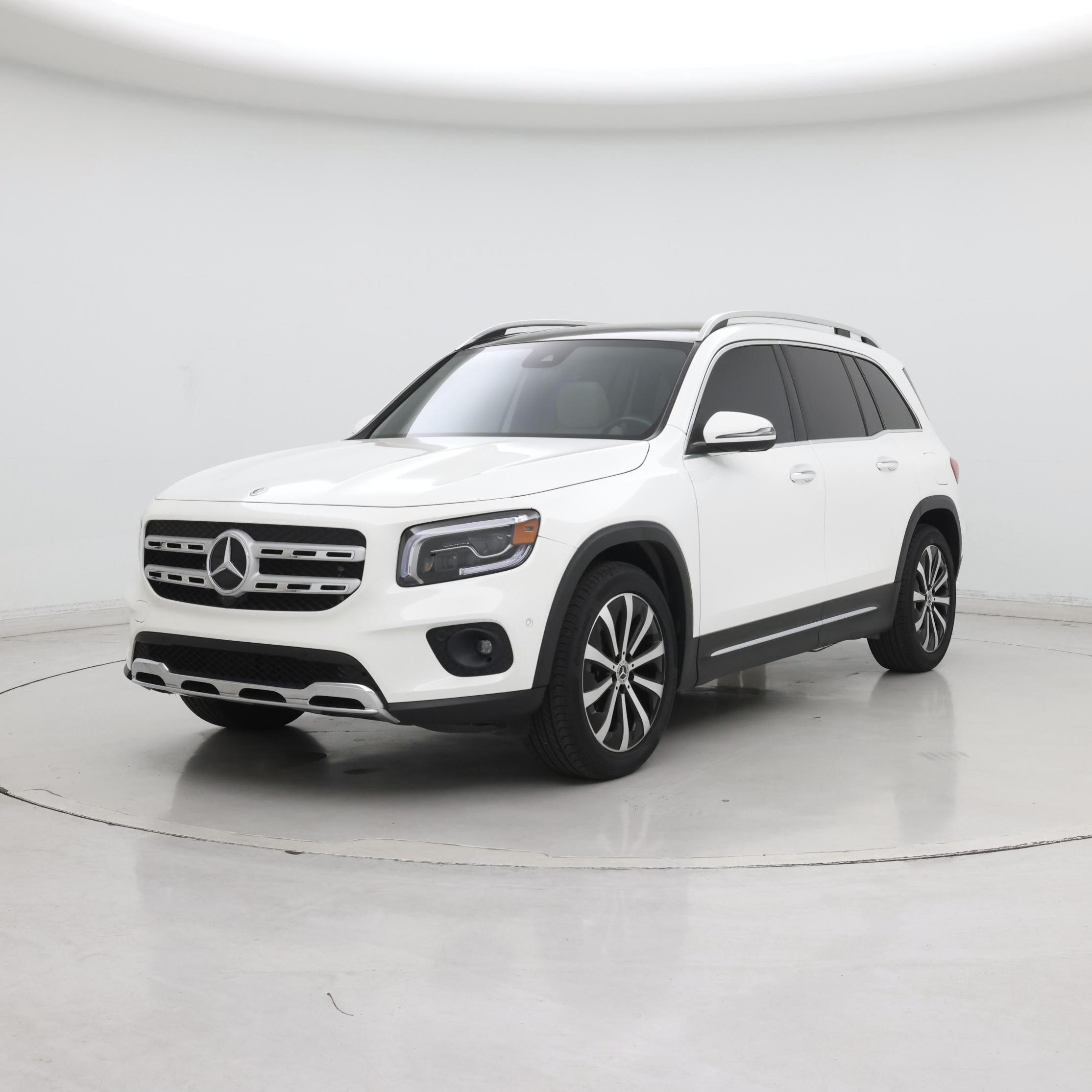Thumbnail: 2022 Mercedes-Benz GLB - 4