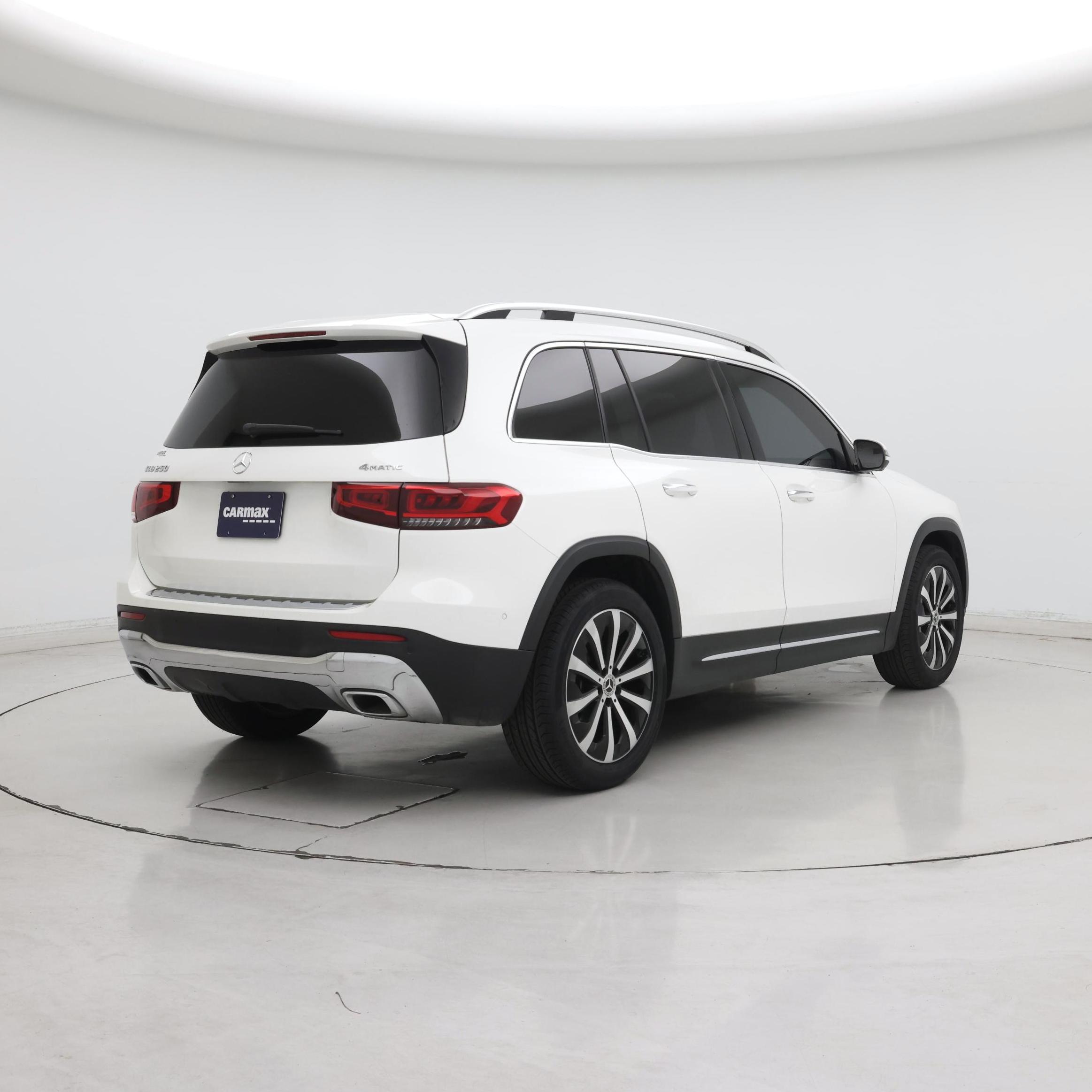 Thumbnail: 2022 Mercedes-Benz GLB - 8