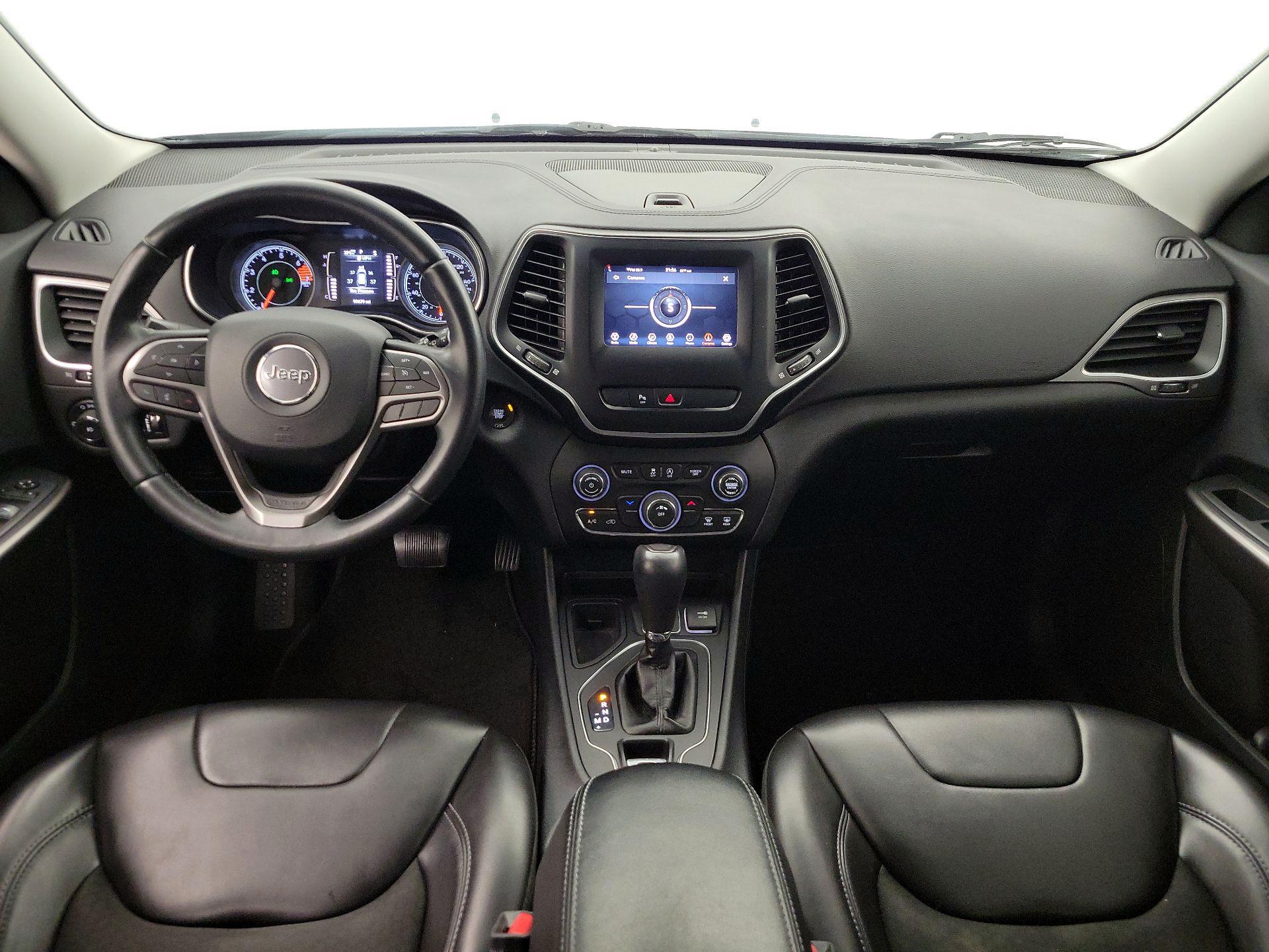 Thumbnail: 2019 Jeep Cherokee - 9