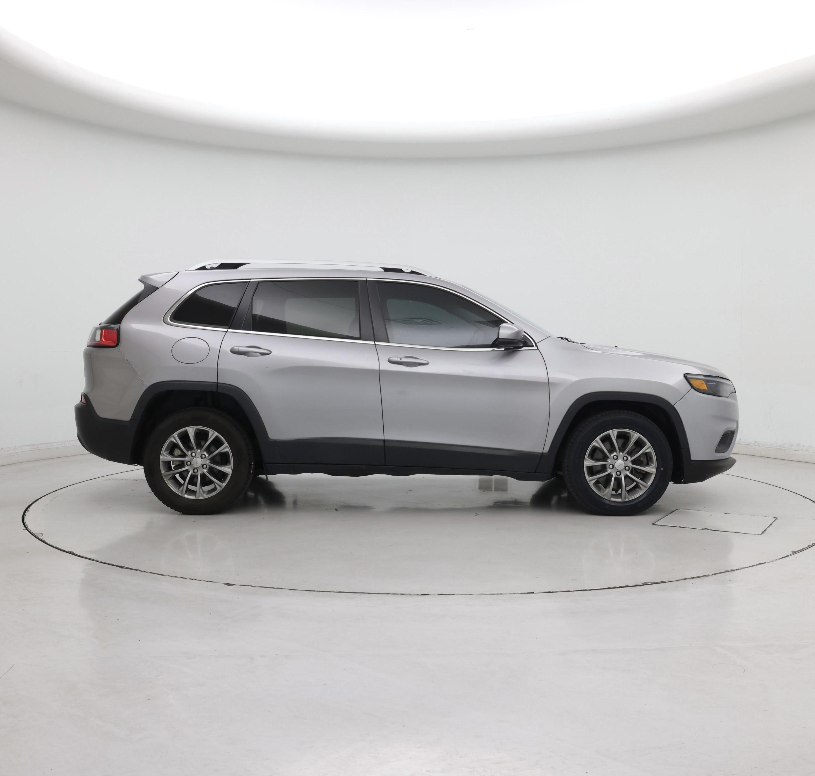 Thumbnail: 2019 Jeep Cherokee - 7