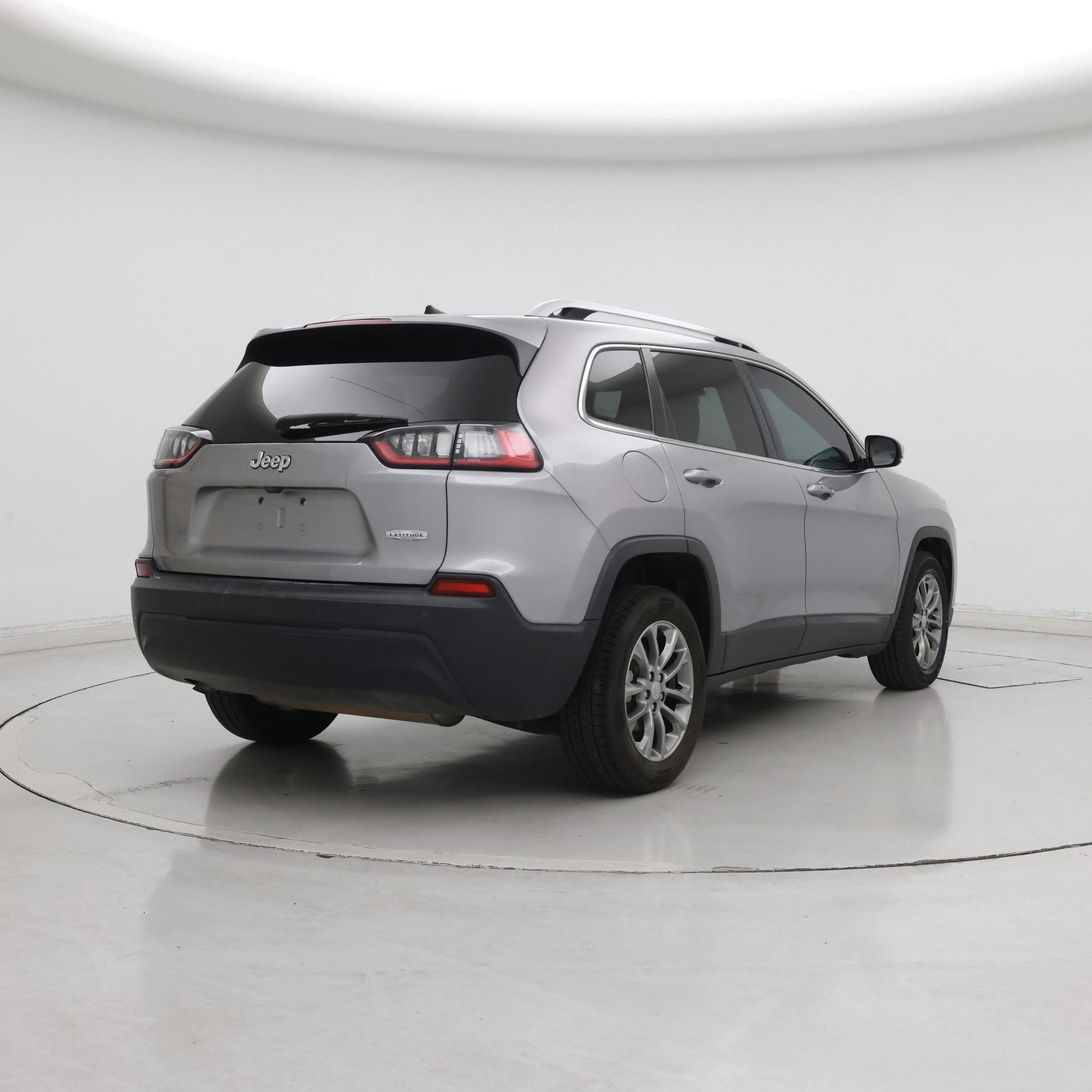 Thumbnail: 2019 Jeep Cherokee - 8