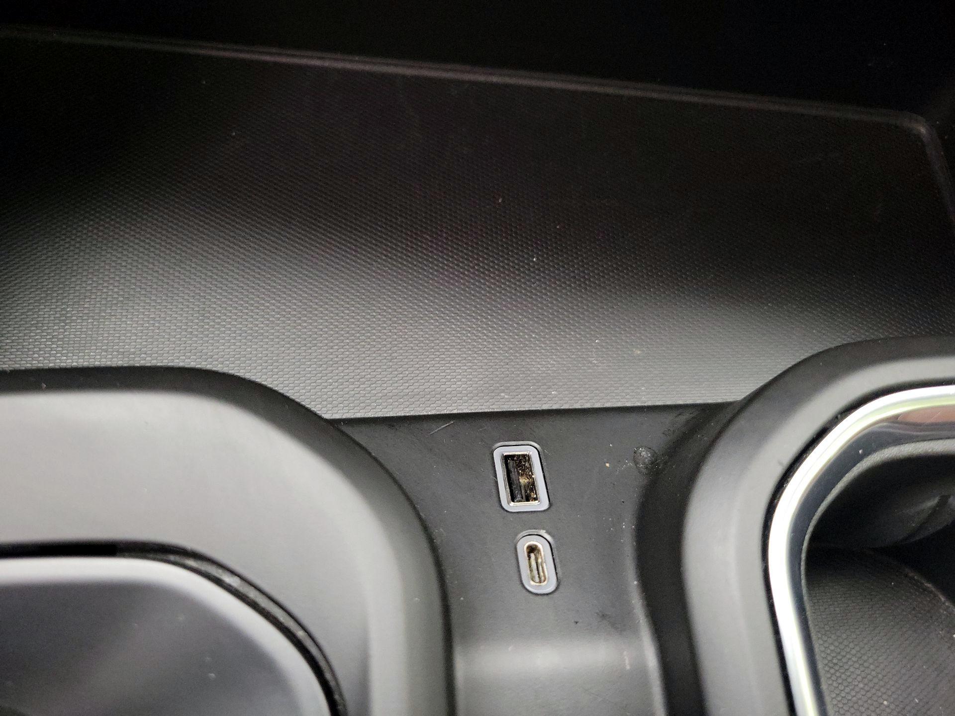 Thumbnail: 2022 GMC Sierra 1500 - 18