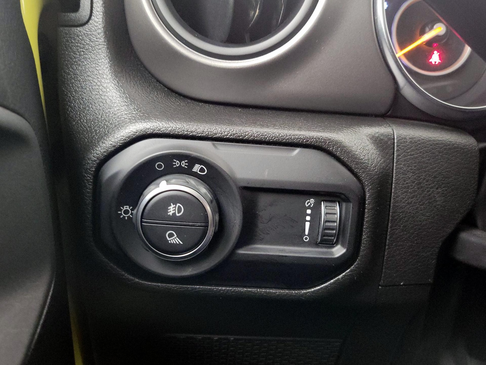 2023 Jeep Gladiator Sport - Photo 14