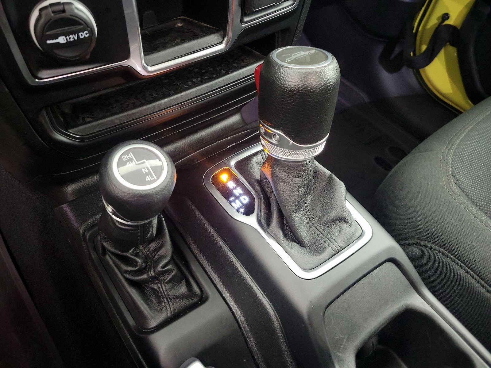 2023 Jeep Gladiator Sport - Photo 18