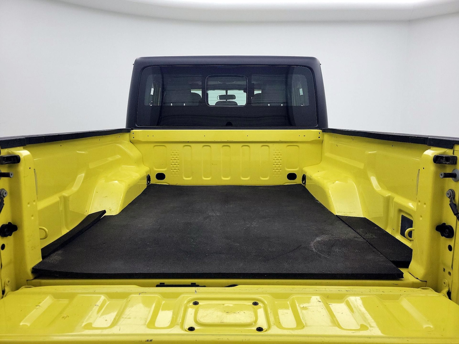 2023 Jeep Gladiator Sport - Photo 21