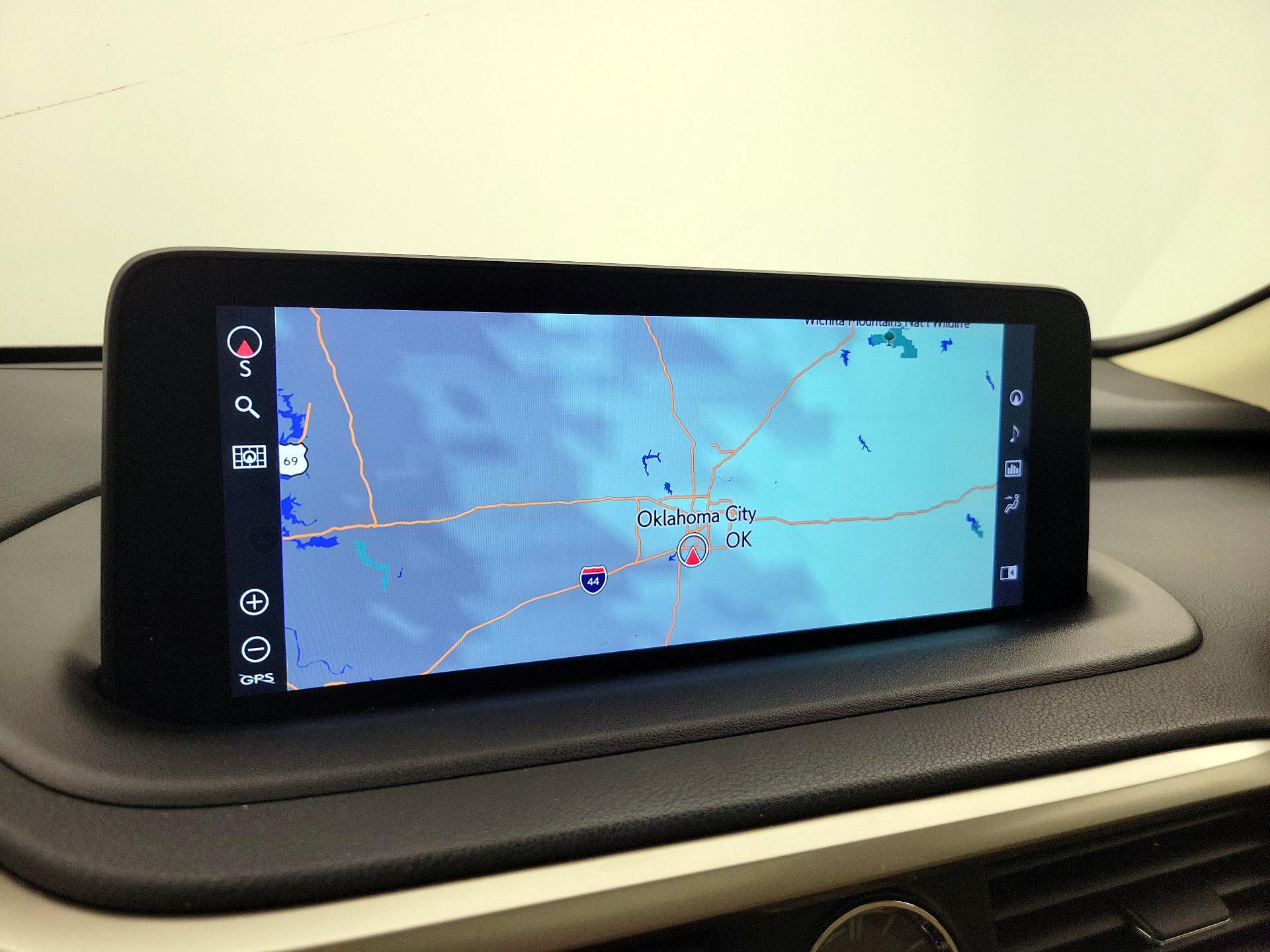 Thumbnail: 2021 Lexus RX - 14