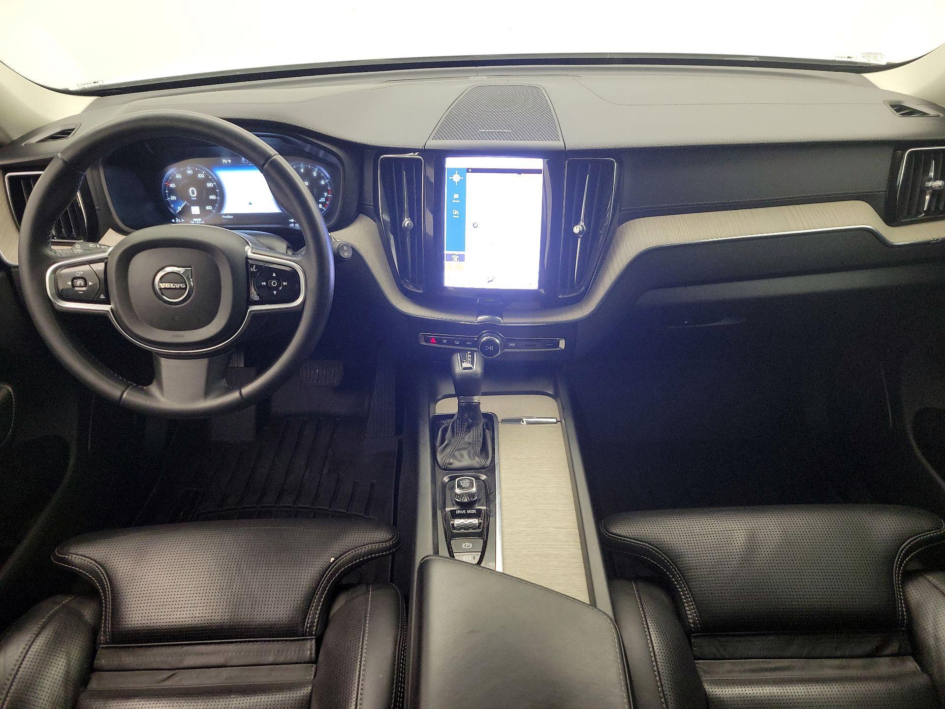 Thumbnail: 2021 Volvo XC60 - 9