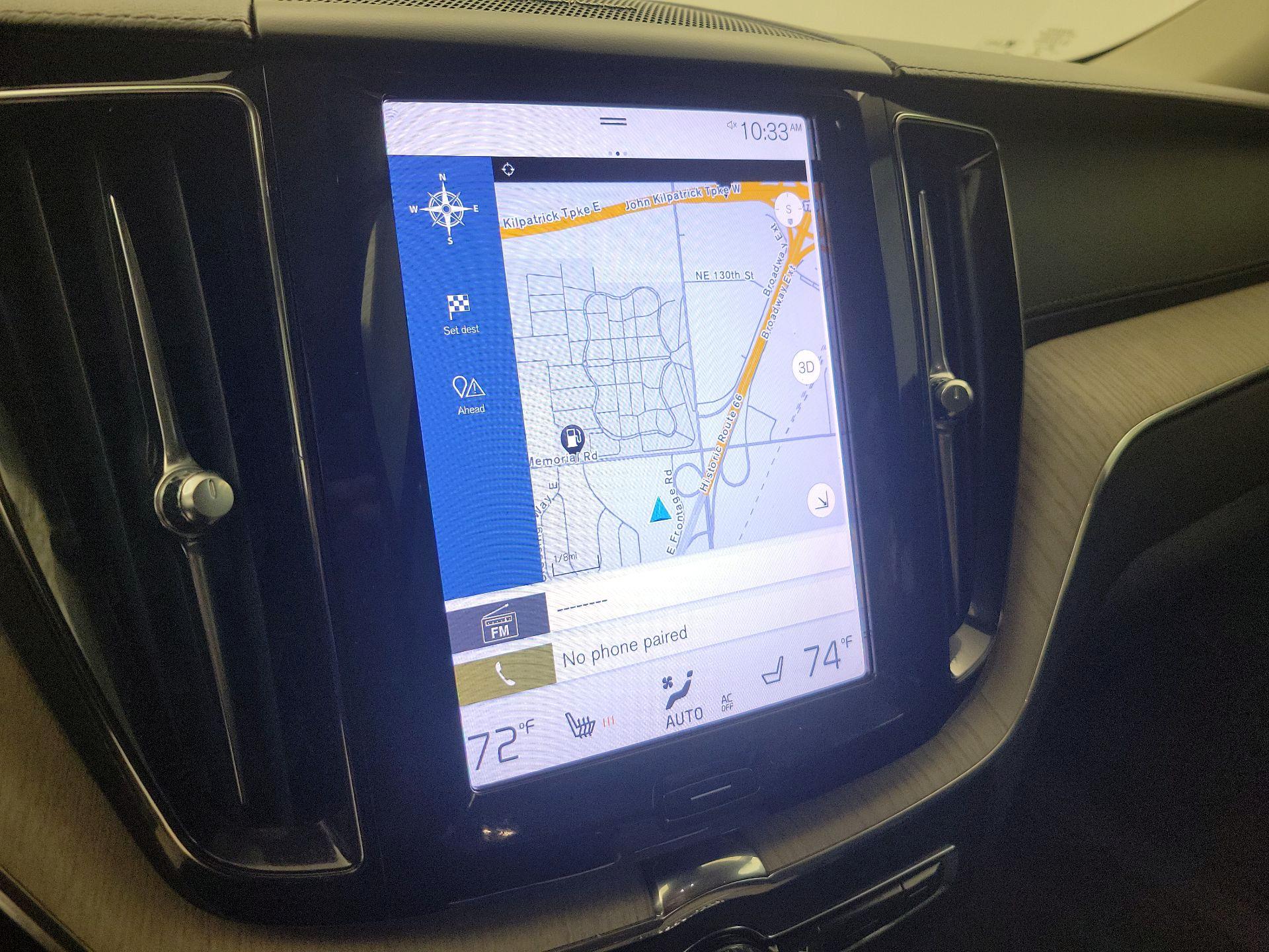 Thumbnail: 2021 Volvo XC60 - 14