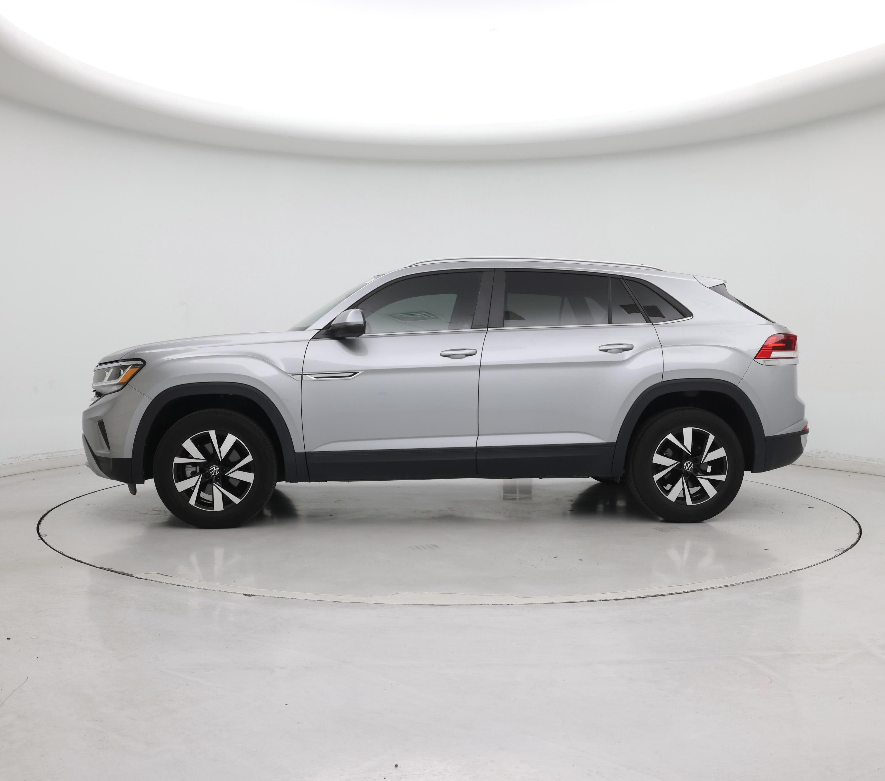 Thumbnail: 2022 Volkswagen Atlas - 3