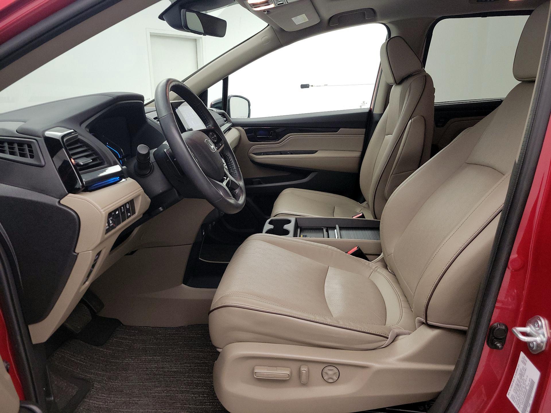 Thumbnail: 2022 Honda Odyssey - 11