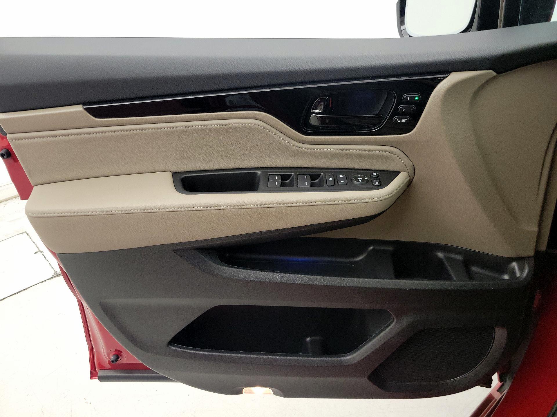 Thumbnail: 2022 Honda Odyssey - 12