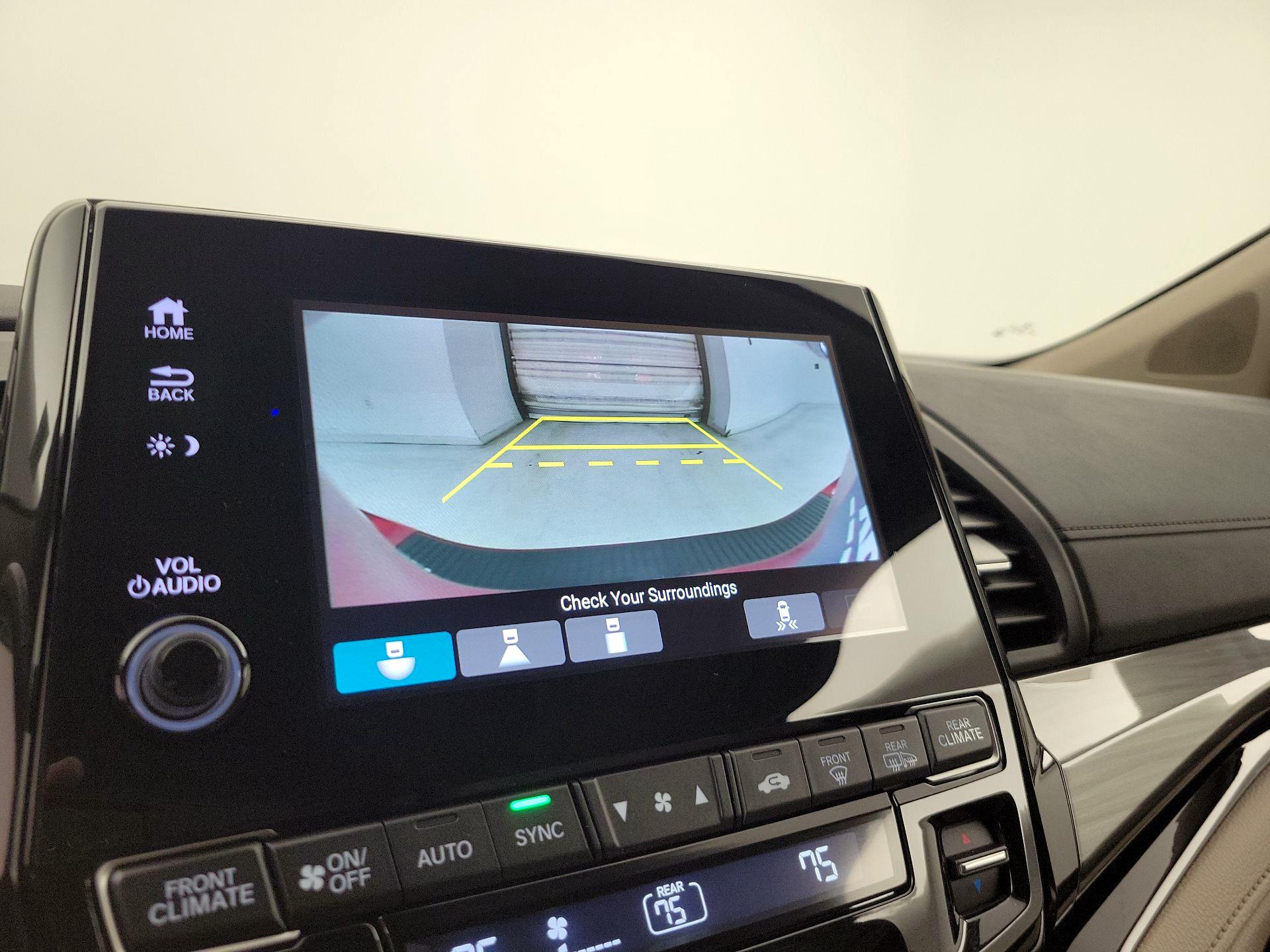 Thumbnail: 2022 Honda Odyssey - 15