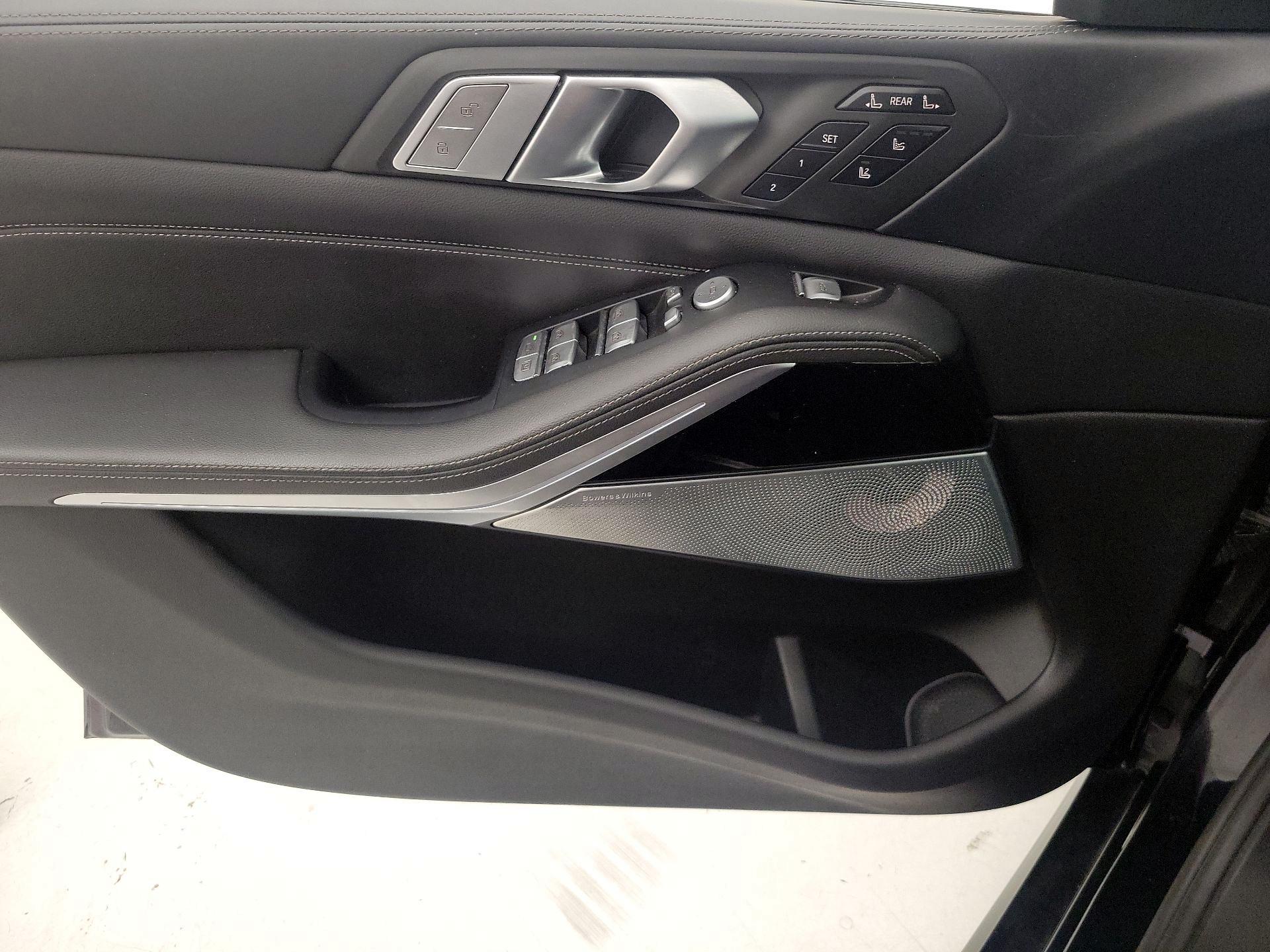 Thumbnail: 2020 BMW X7 - 12