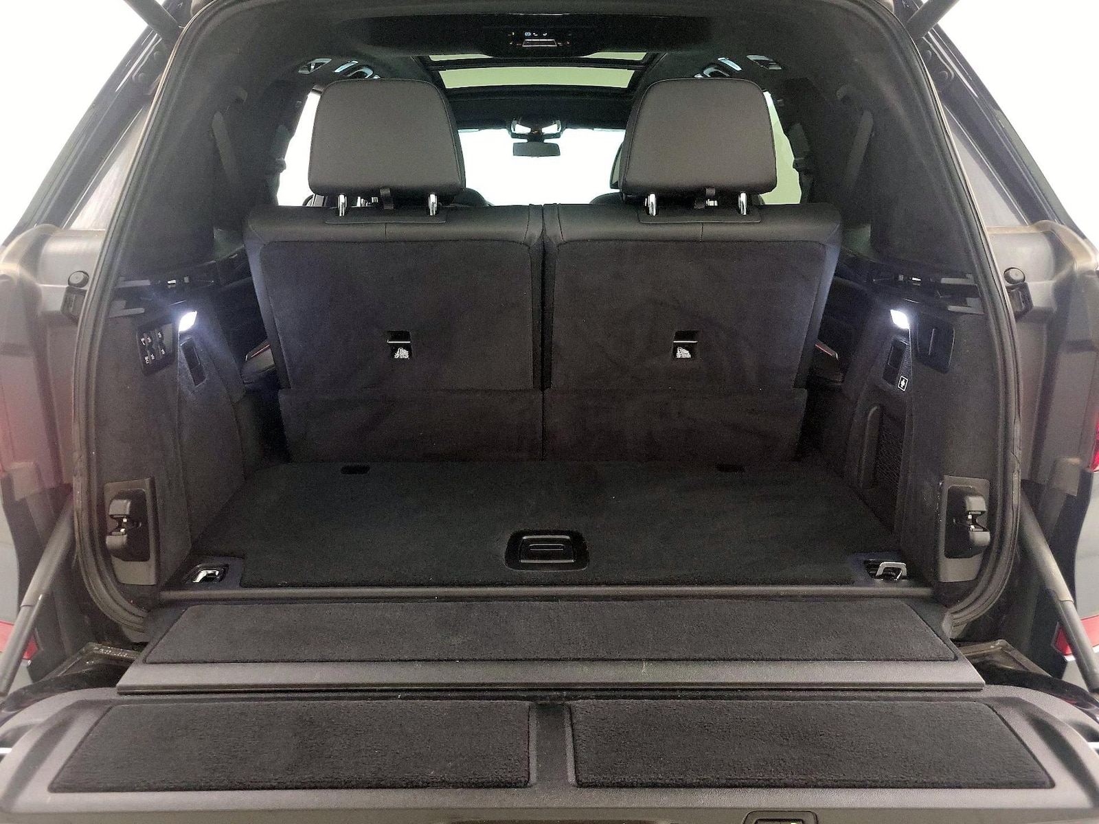 2020 BMW X7 M50i - Photo 24
