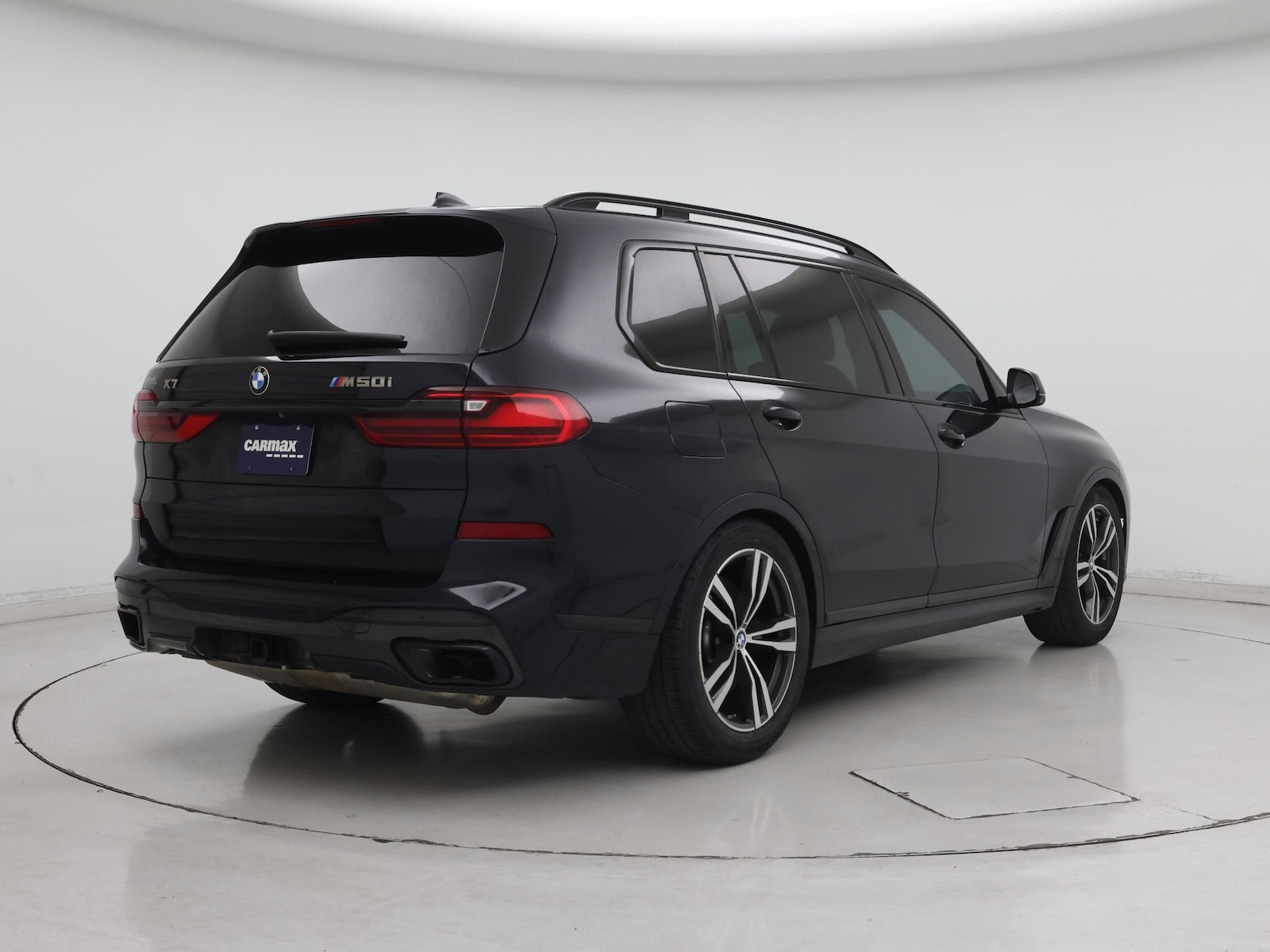 2020 BMW X7 M50i - Photo 9