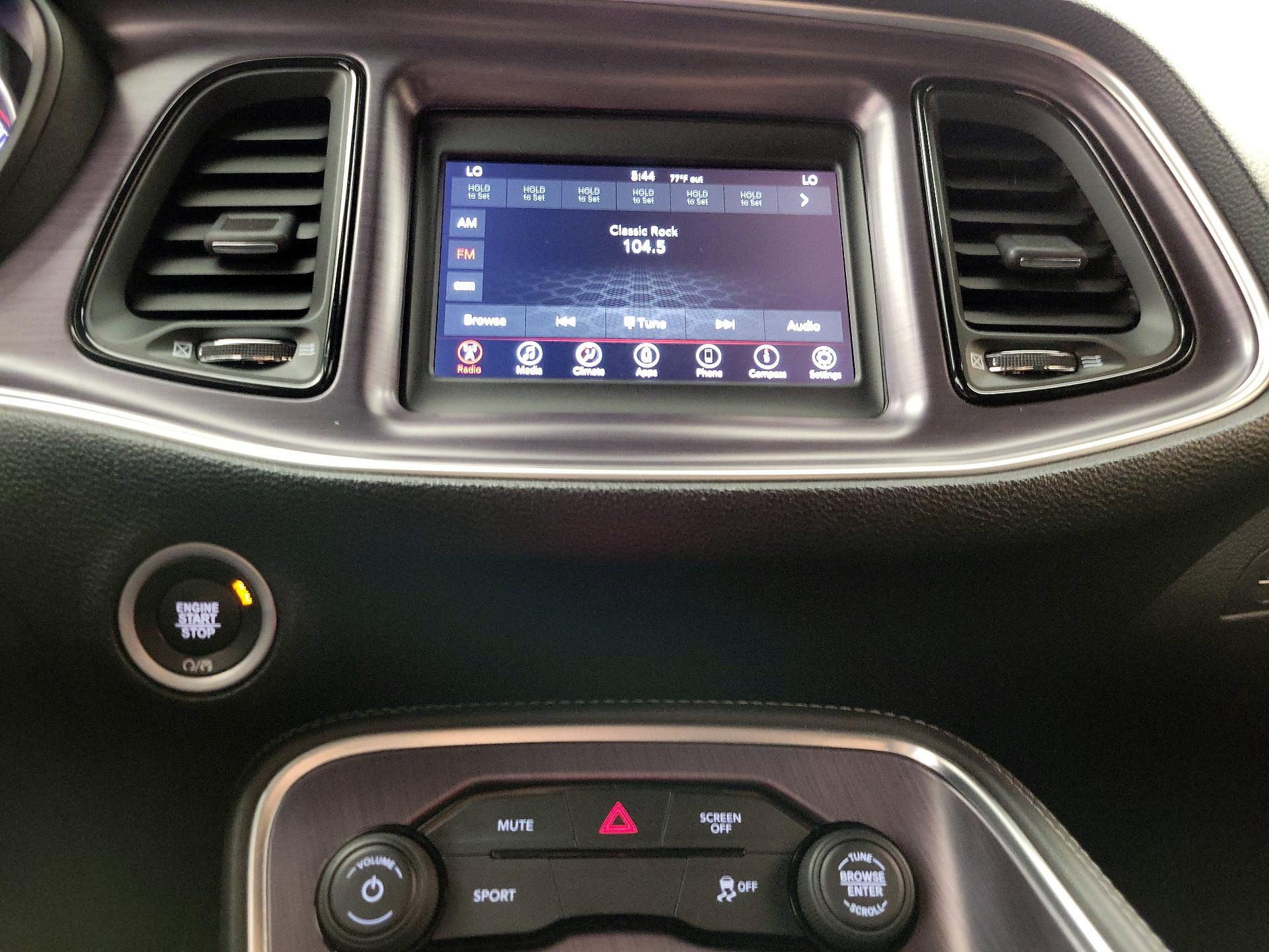 Thumbnail: 2018 Dodge Challenger - 15