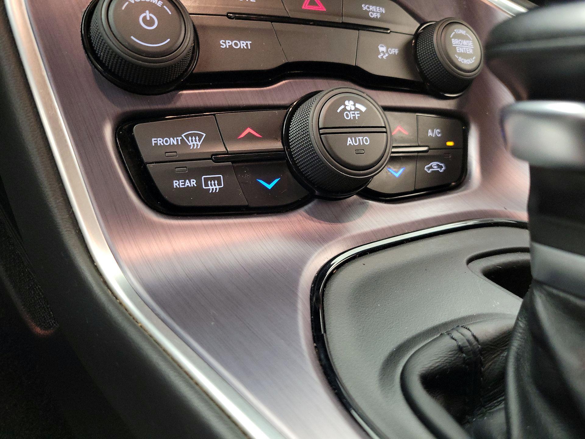 Thumbnail: 2018 Dodge Challenger - 16