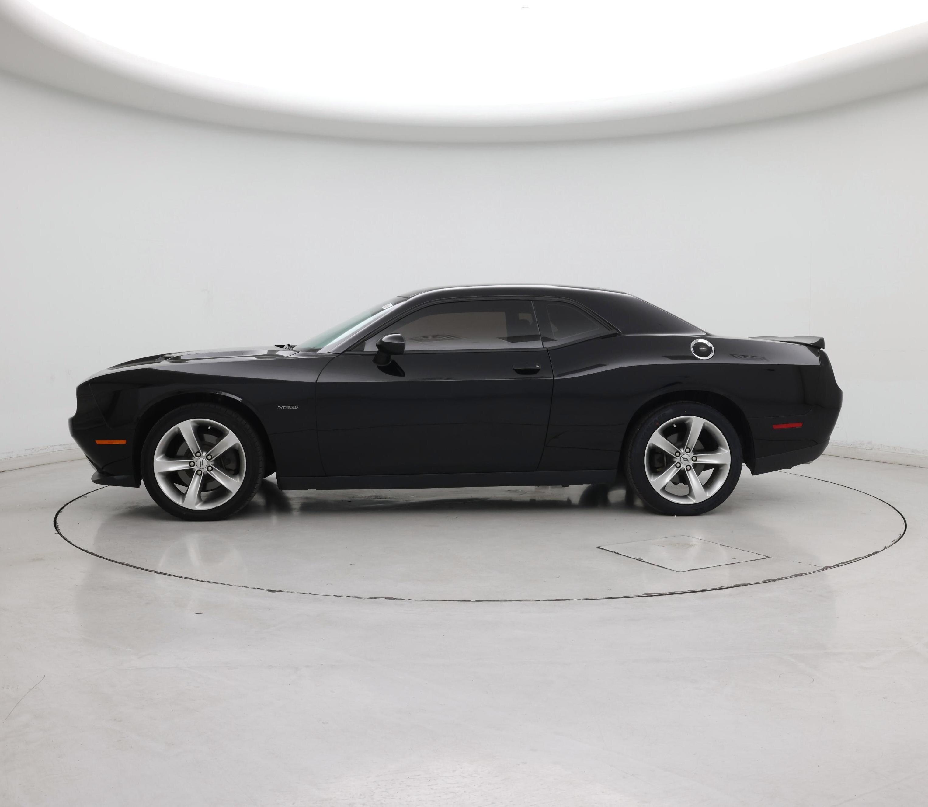 Thumbnail: 2018 Dodge Challenger - 3