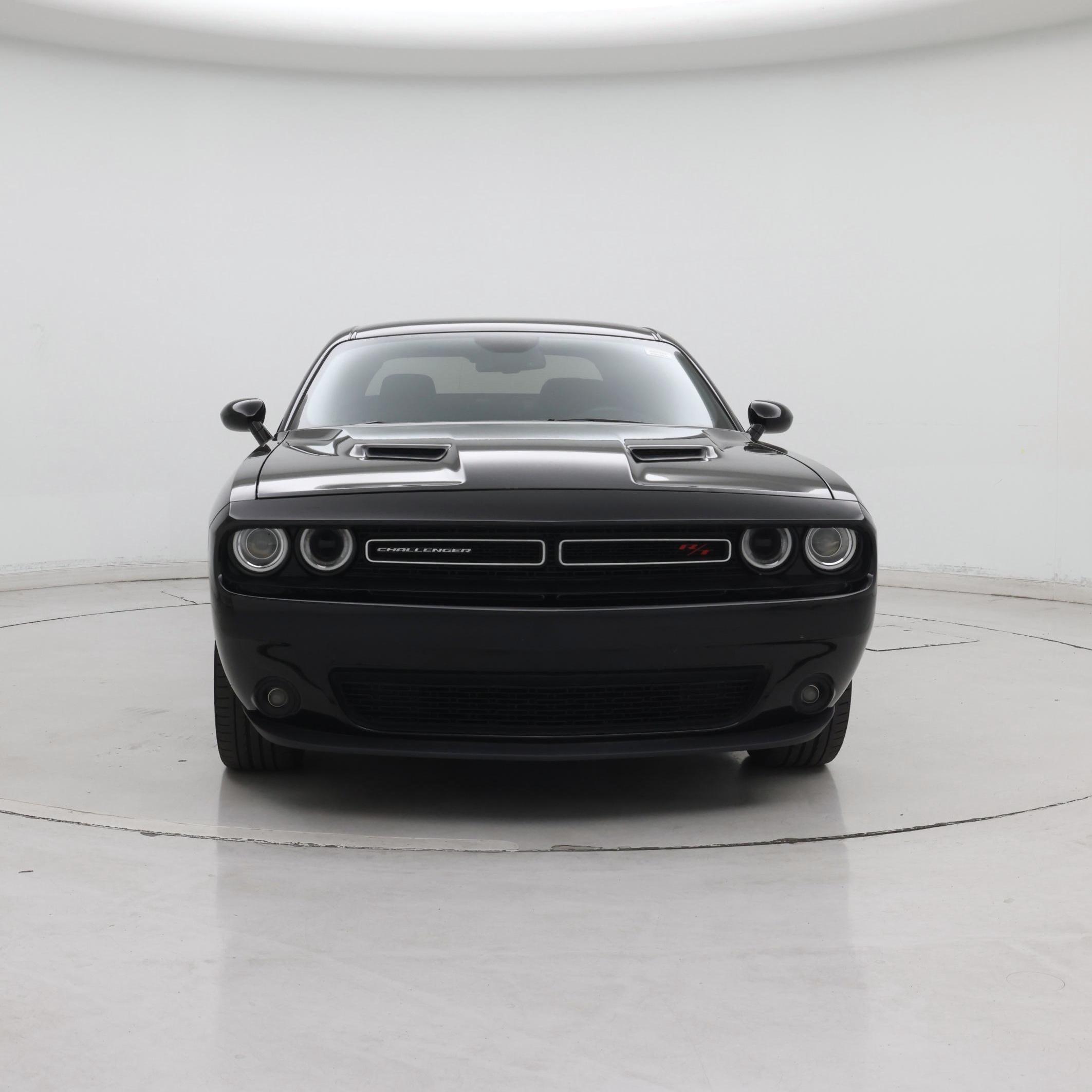 Thumbnail: 2018 Dodge Challenger - 5